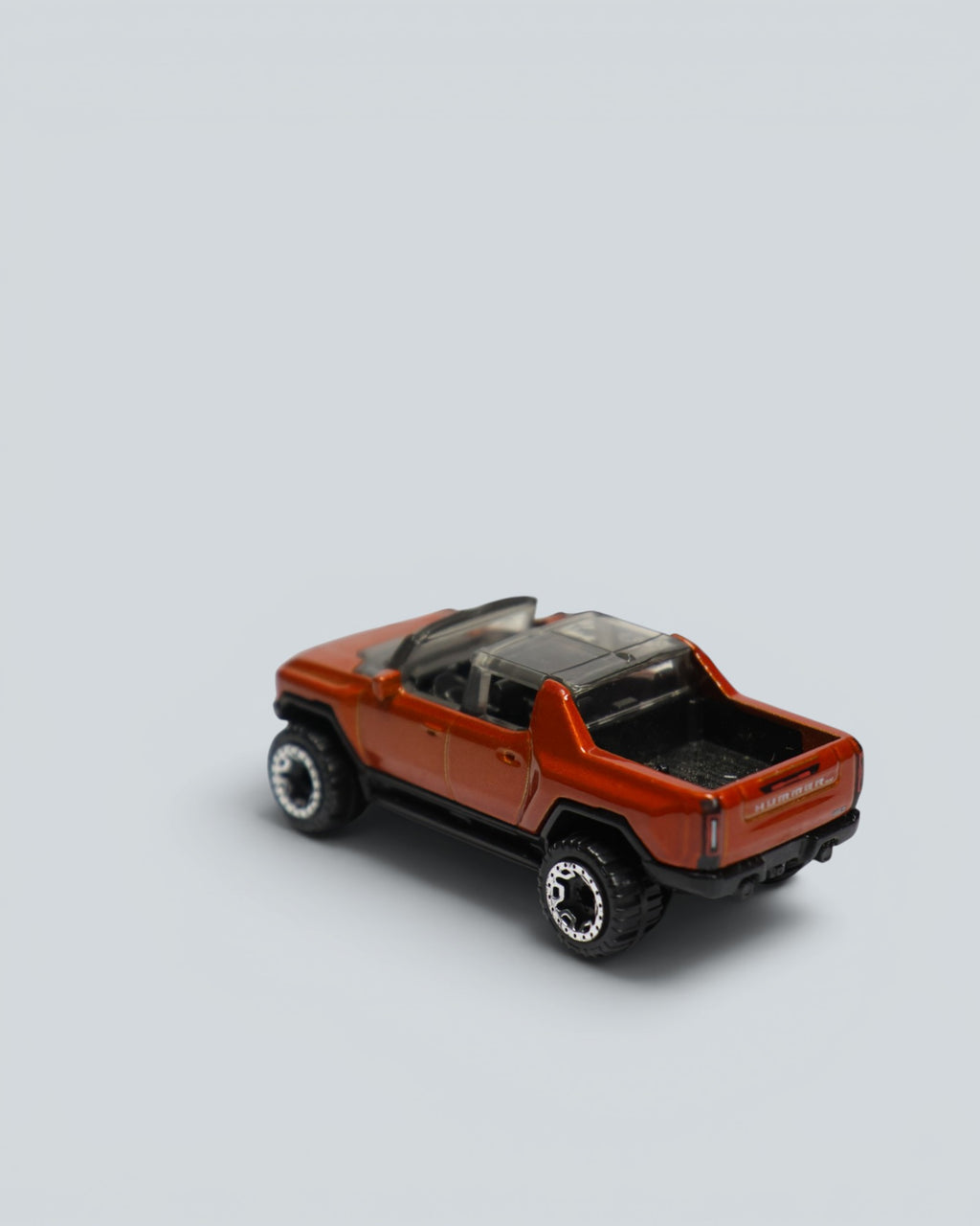 Hot Wheels Die-Cast Vehicle 2-Pack – GMC Hummer EV Pickup & HW Pursuit Fire Rescue