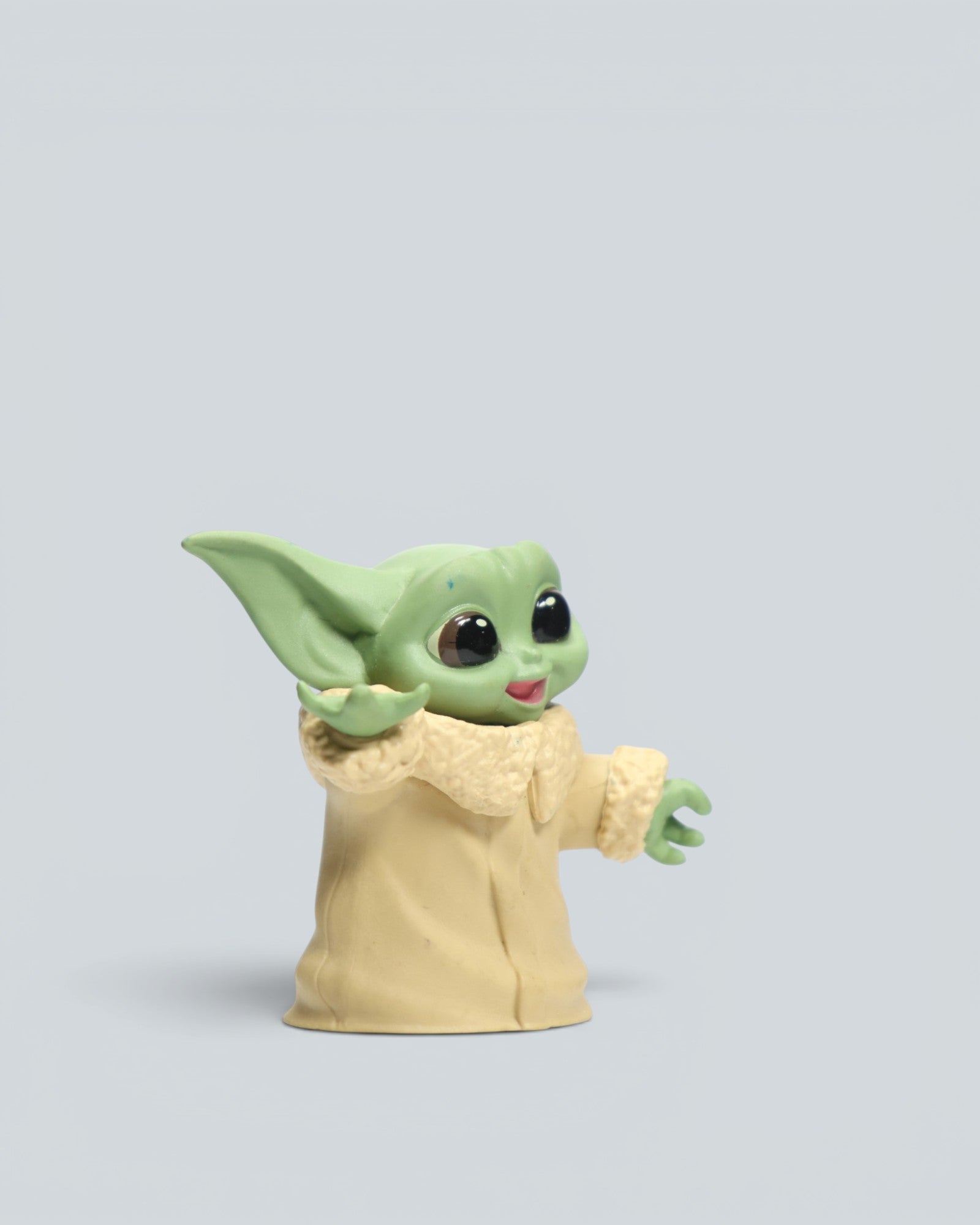 Star Wars The Mandalorian Grogu "The Child" Bounty Collection Mini Figure