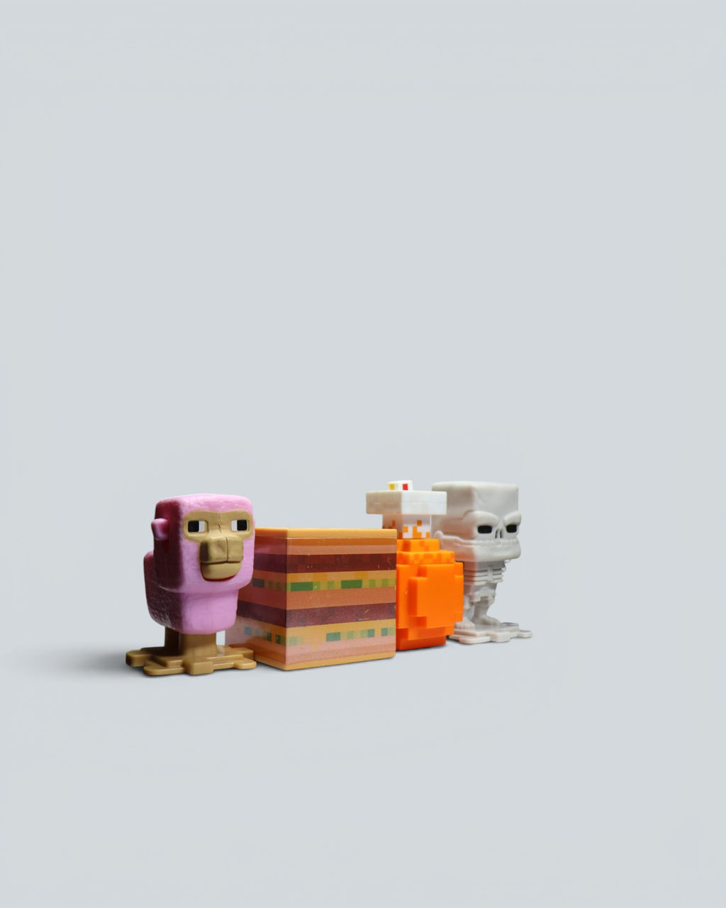 Minecraft Overworld Collectible Mini Figure Bundle – Pack of 4