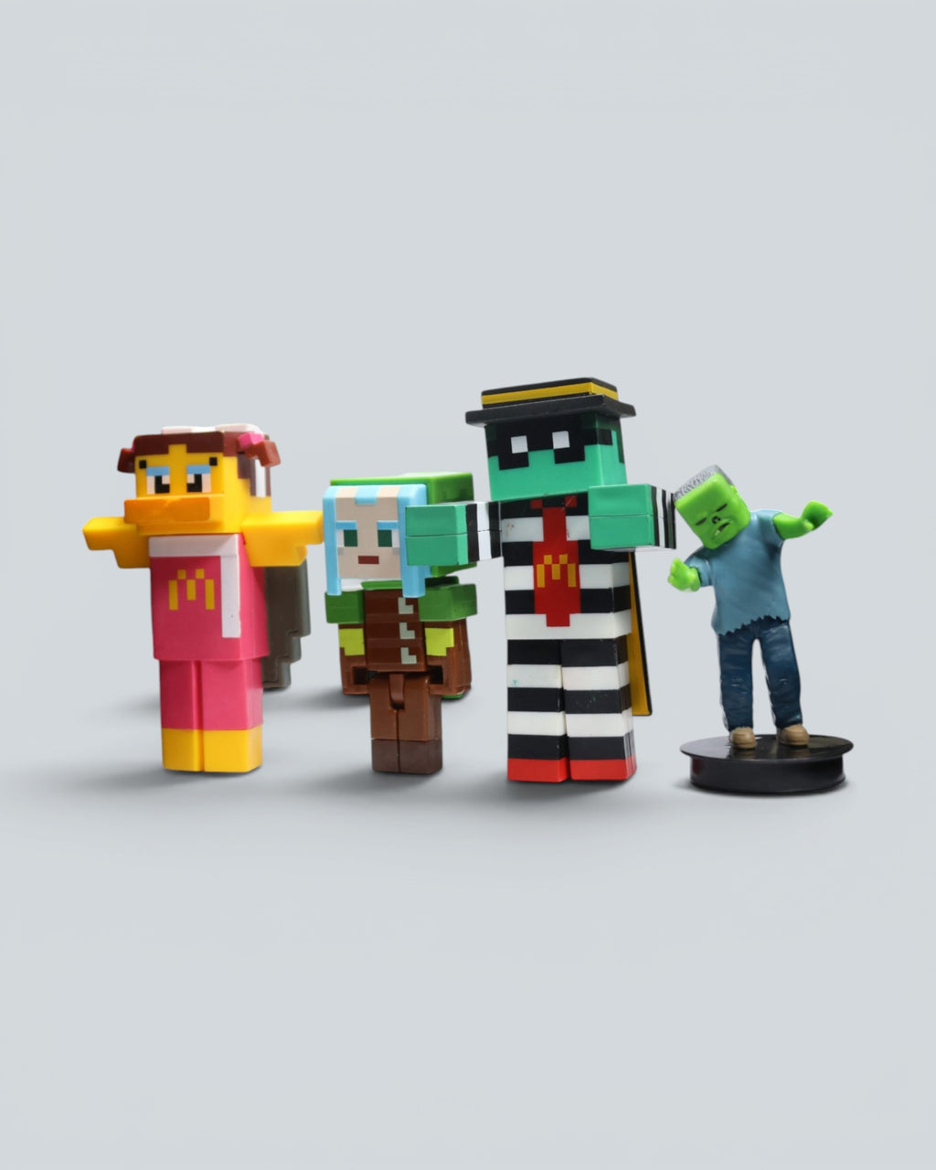 Minecraft Figure Set – Complete 4-Piece Toy Bundle