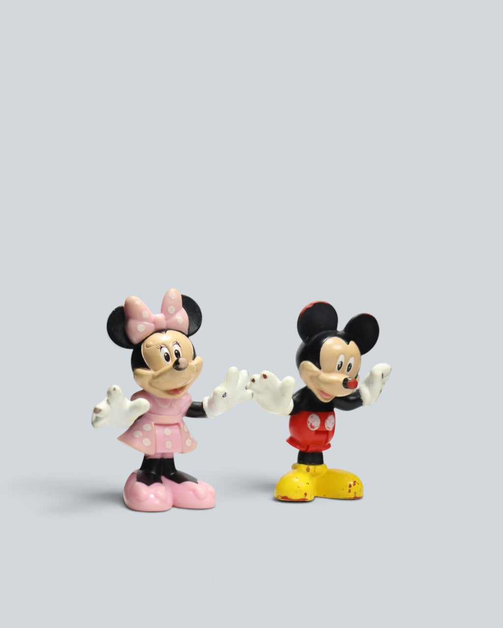 Disney Mickey and Minnie Mouse Classic Character Figure Set – 2-Piece Bundle