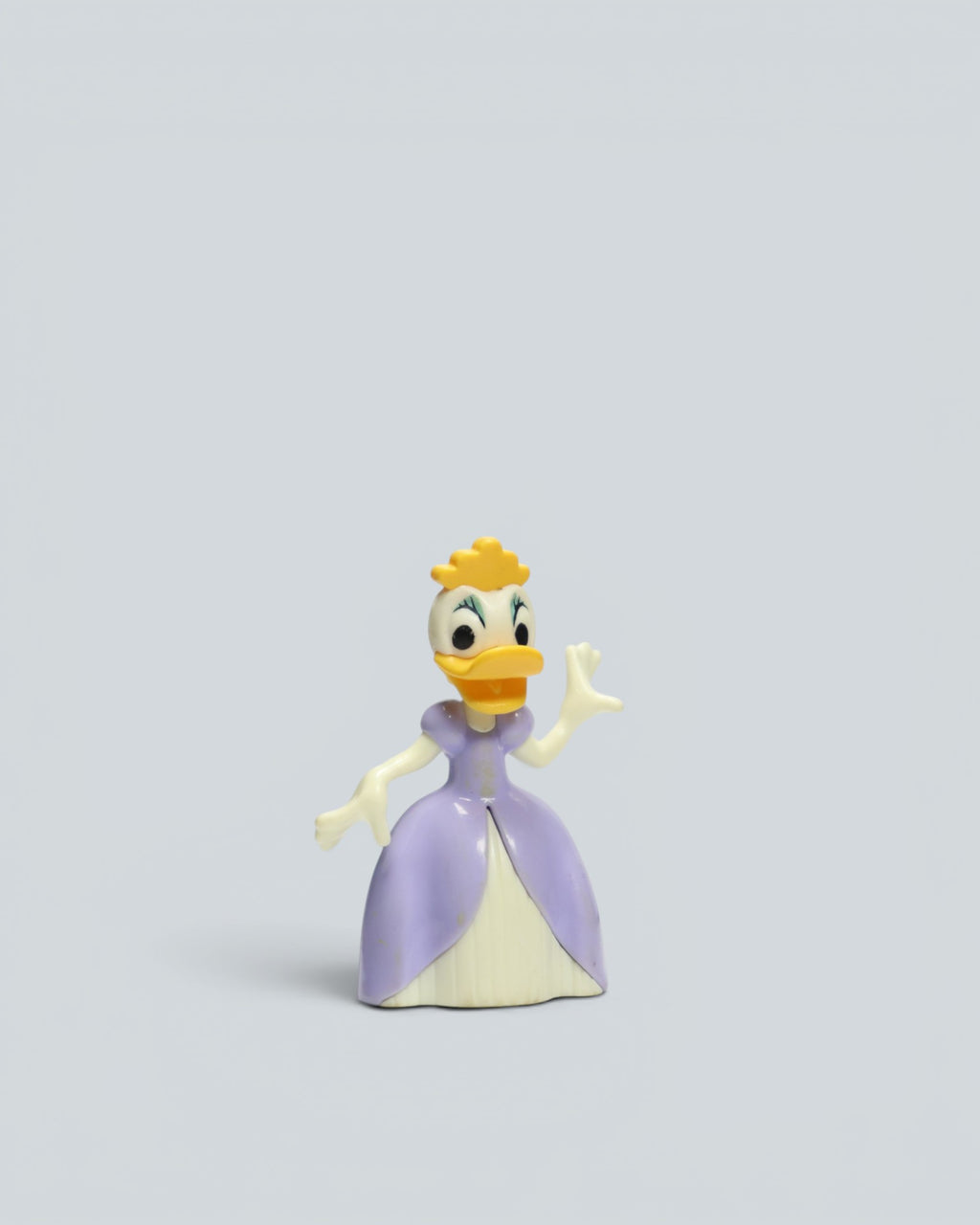 Disney Daisy Duck Princess Costume Collectible Mini Figure