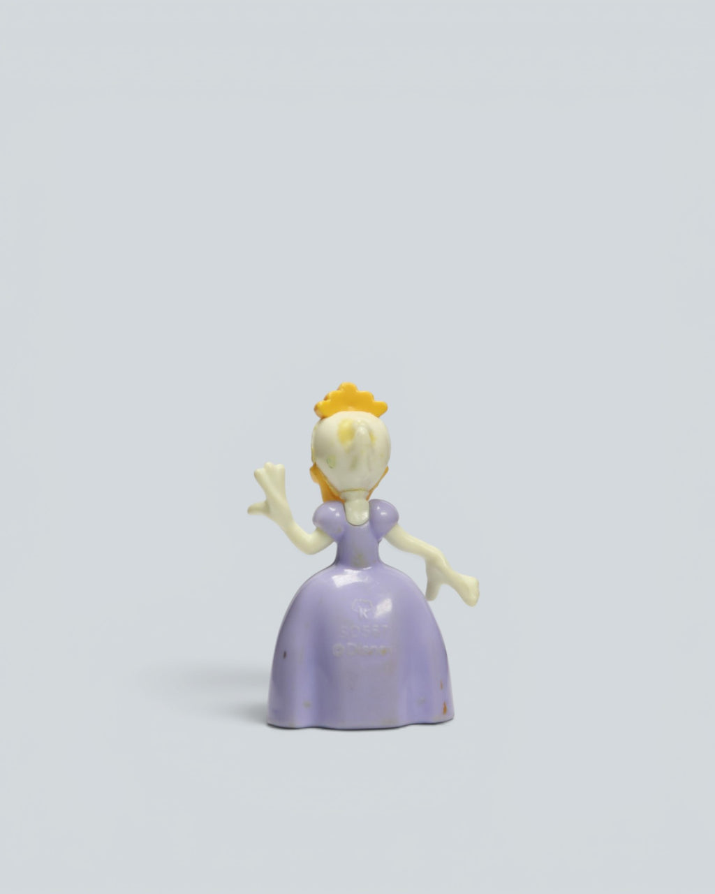Disney Daisy Duck Princess Costume Collectible Mini Figure