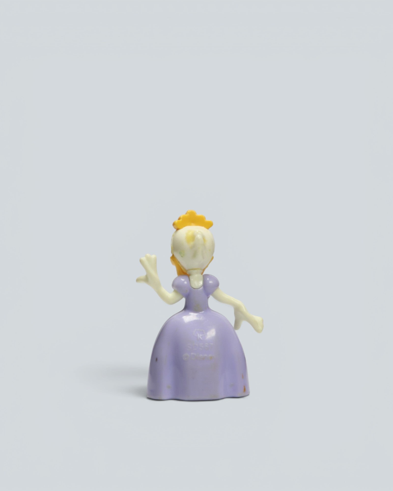 Disney Daisy Duck Princess Costume Collectible Mini Figure