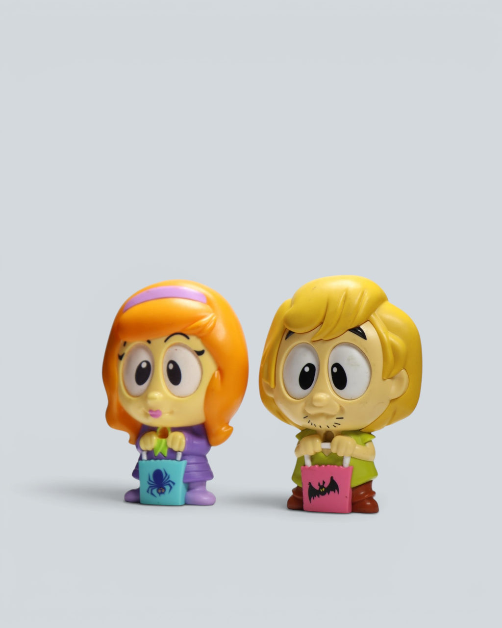 Scooby-Doo Daphne and Shaggy Halloween Collectible Figures