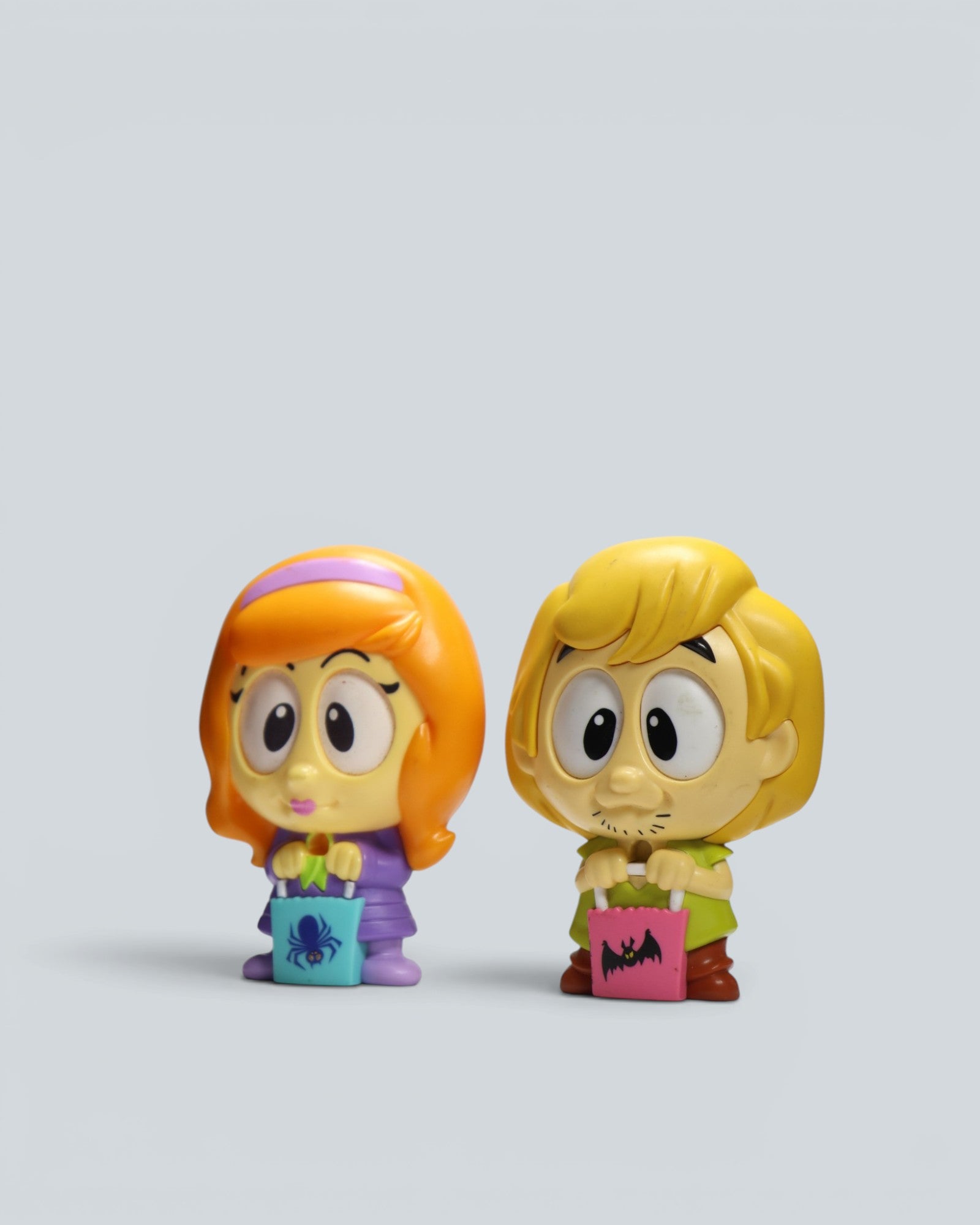 Scooby-Doo Daphne and Shaggy Halloween Collectible Figures