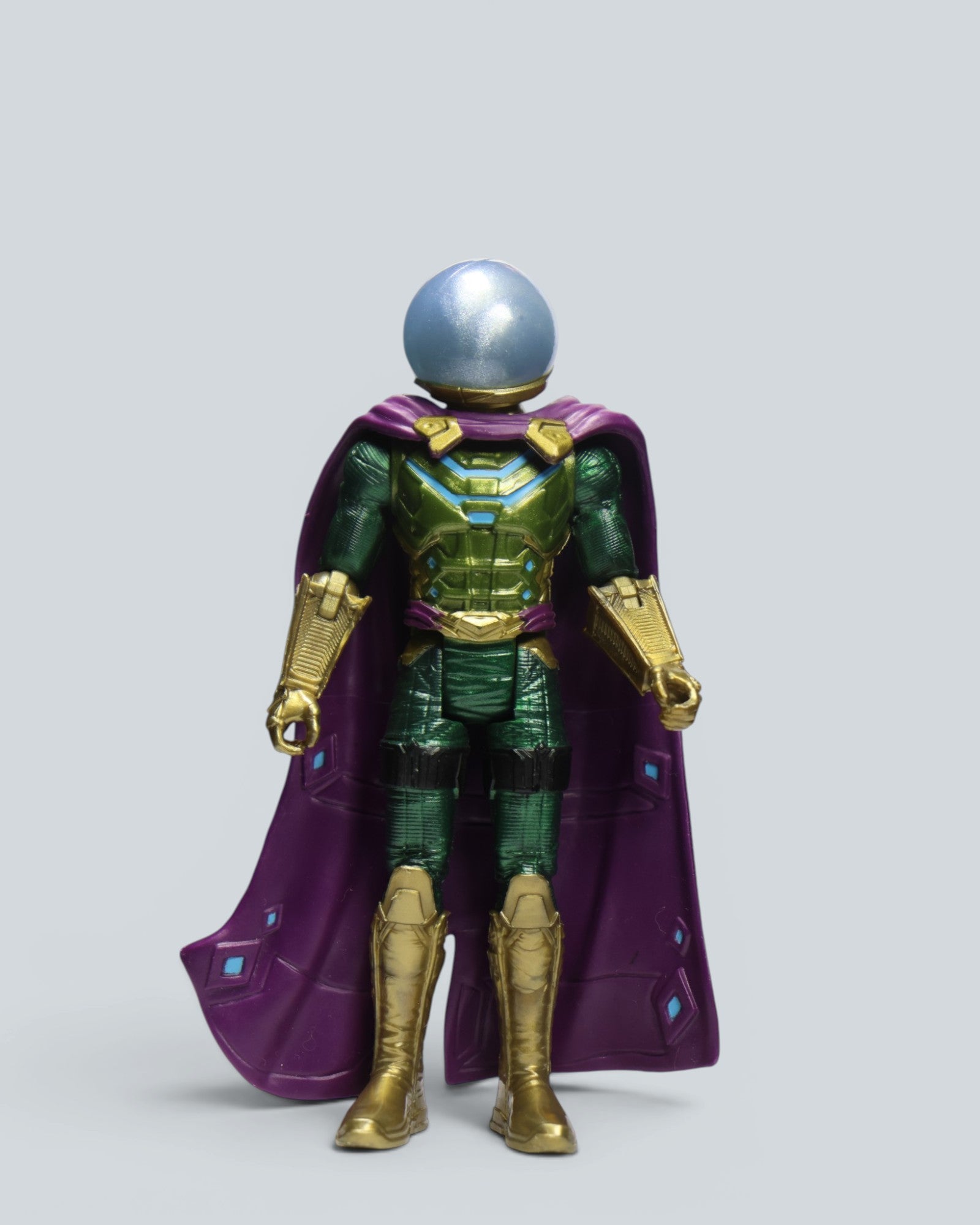 Marvel Spider-Man Mysterio Collectible Figure - Master of Illusions Metallic Display Toy