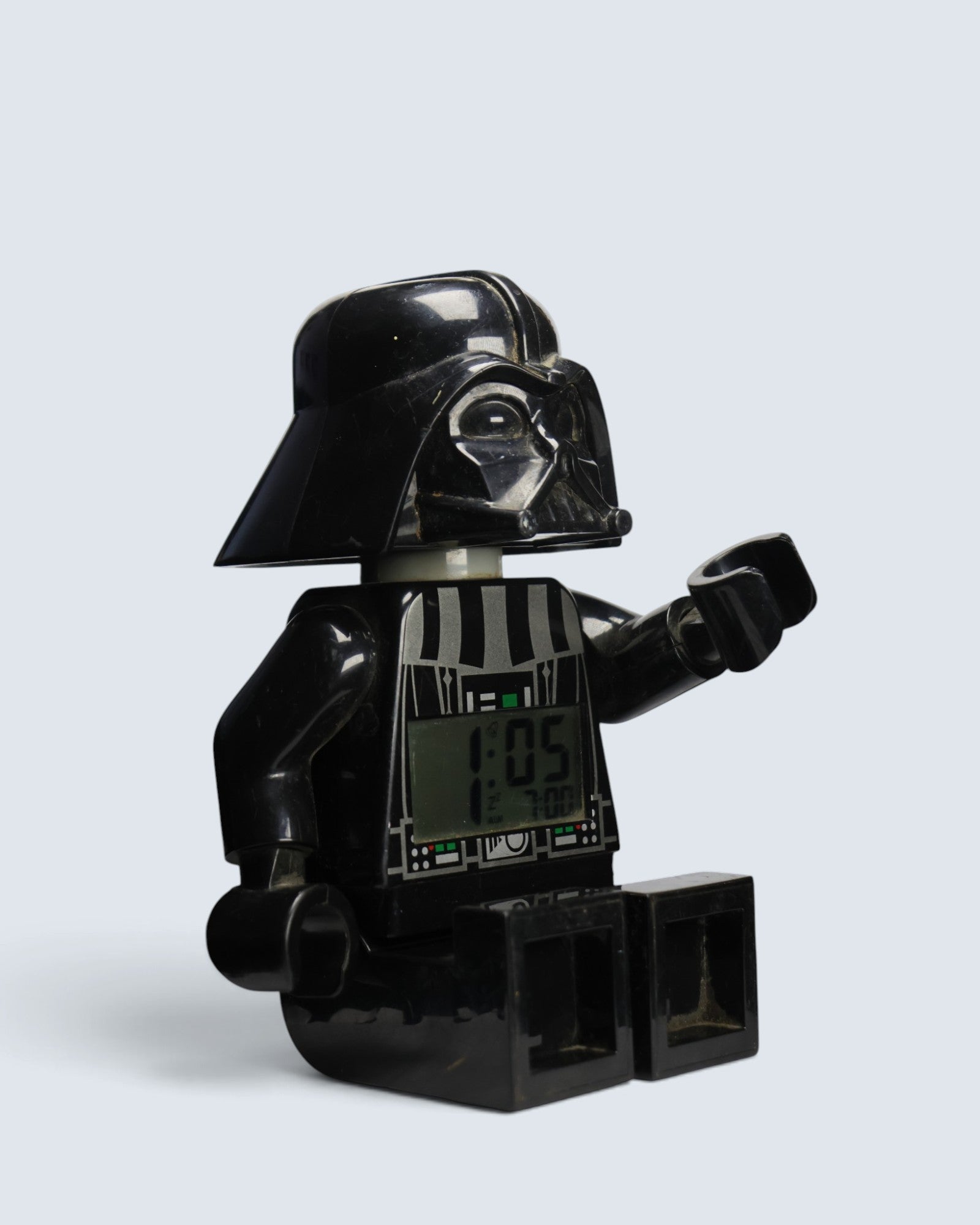 LEGO Star Wars Darth Vader: Digital Alarm Clock (Collectible Desk Clock)