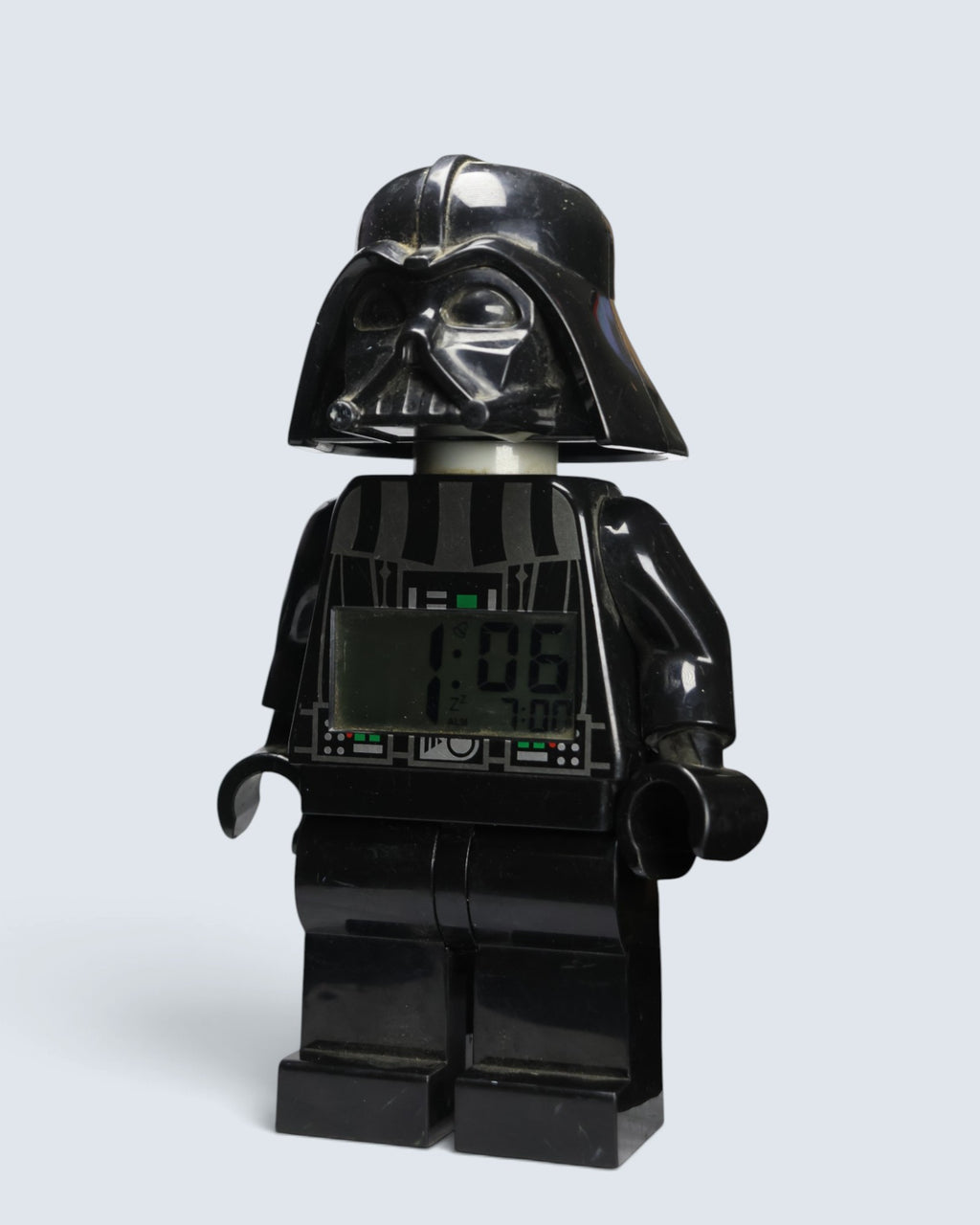 LEGO Star Wars Darth Vader: Digital Alarm Clock (Collectible Desk Clock)