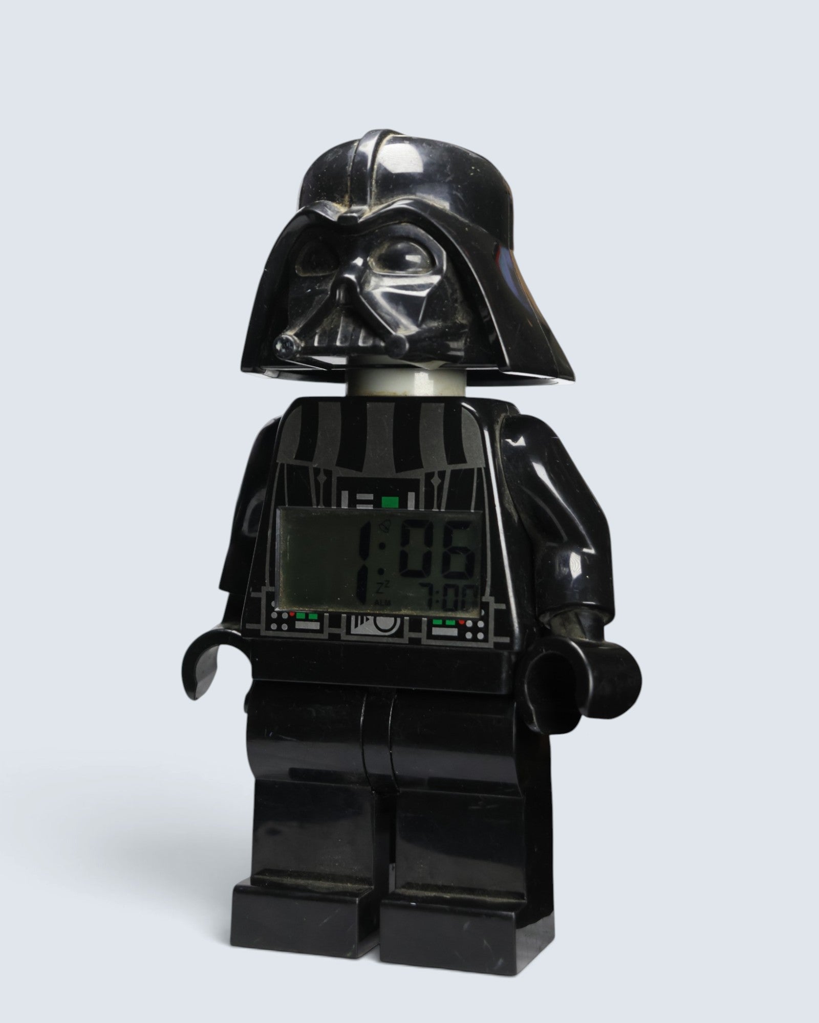 LEGO Star Wars Darth Vader: Digital Alarm Clock (Collectible Desk Clock)