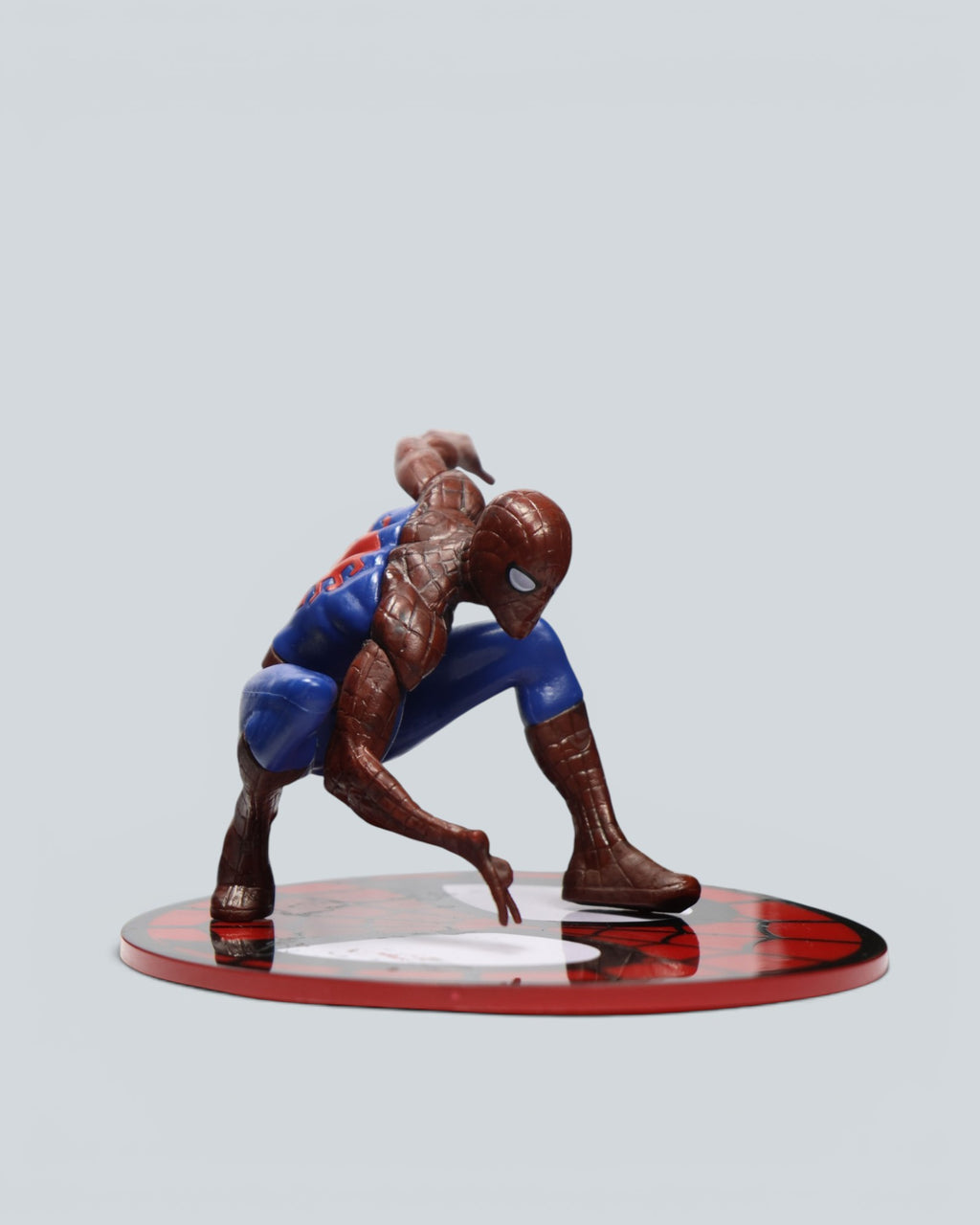 Marvel Ultimate Spider-Man Collectible Statue Figurine with Display Base