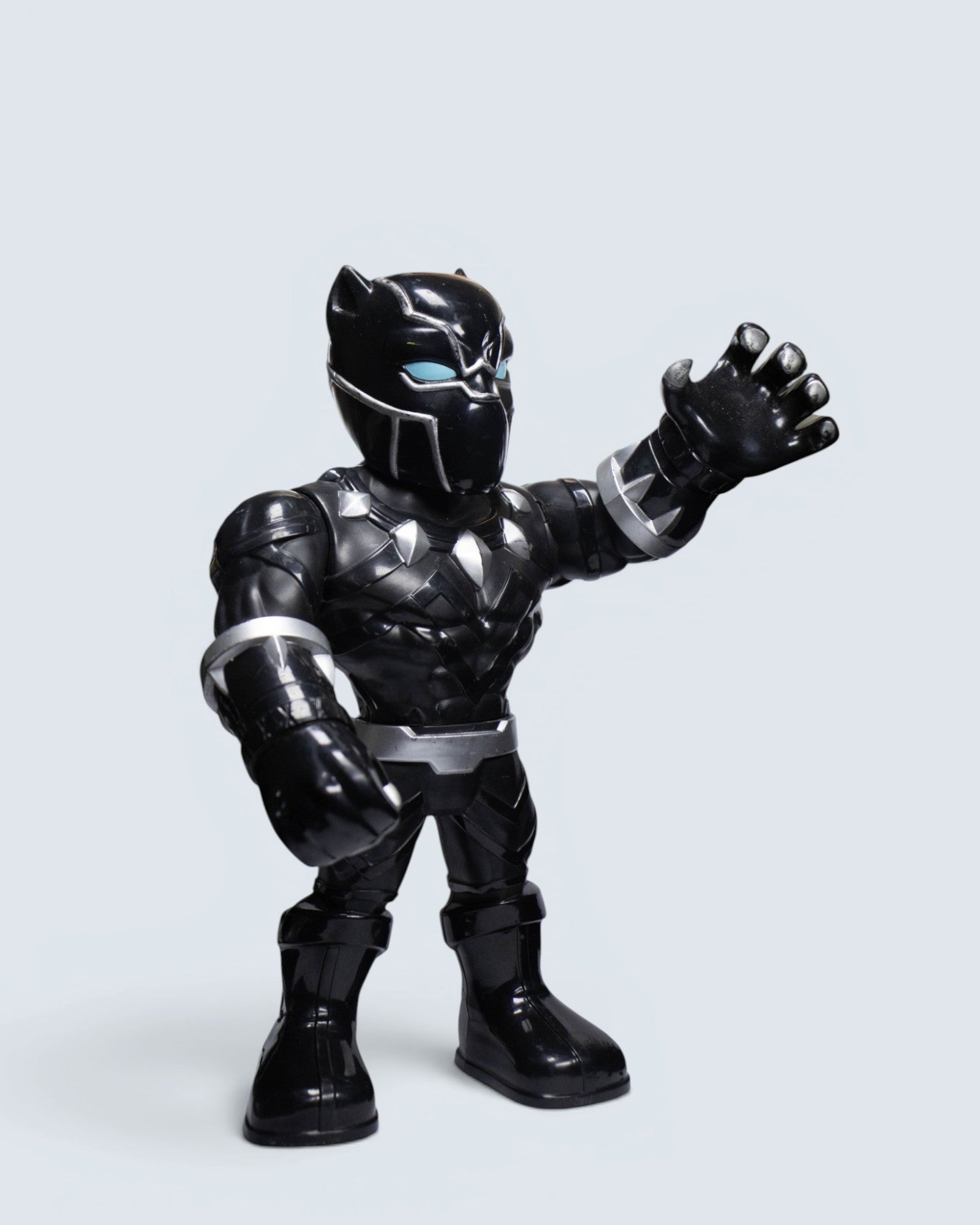 Marvel Avengers Black Panther 10 inch - Mega Mighties Action Figure