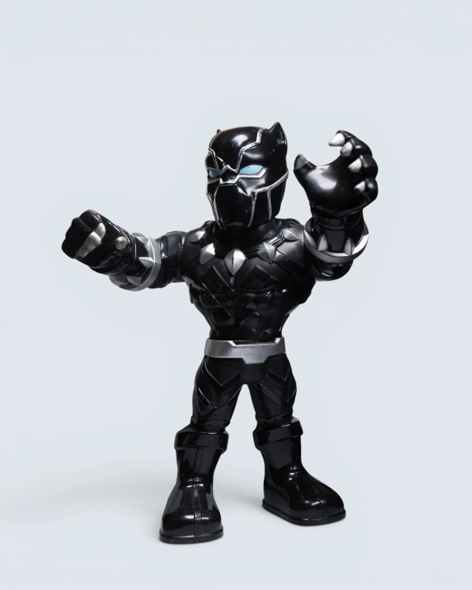 Marvel Avengers Black Panther 10 inch - Mega Mighties Action Figure