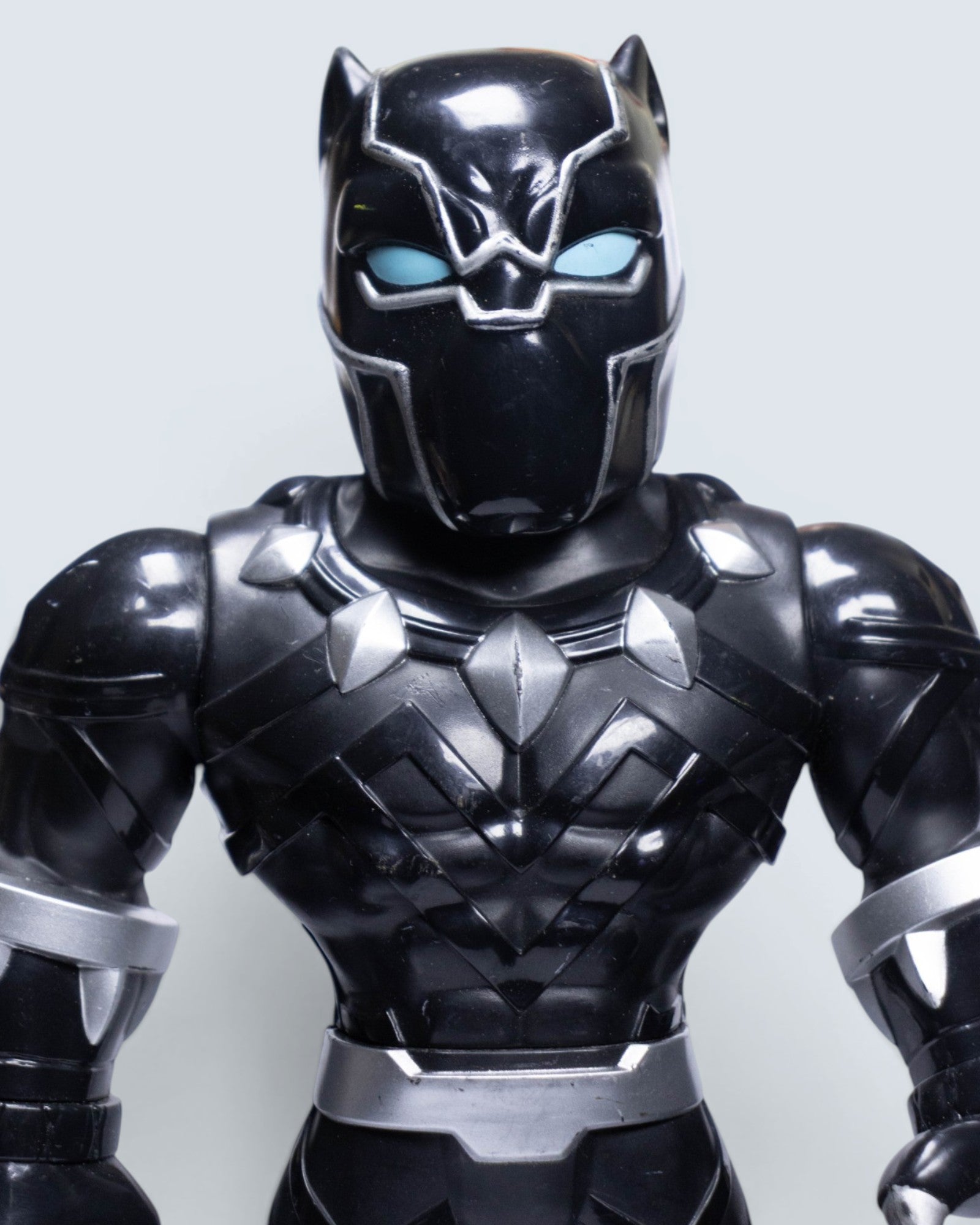 Marvel Avengers Black Panther 10 inch - Mega Mighties Action Figure