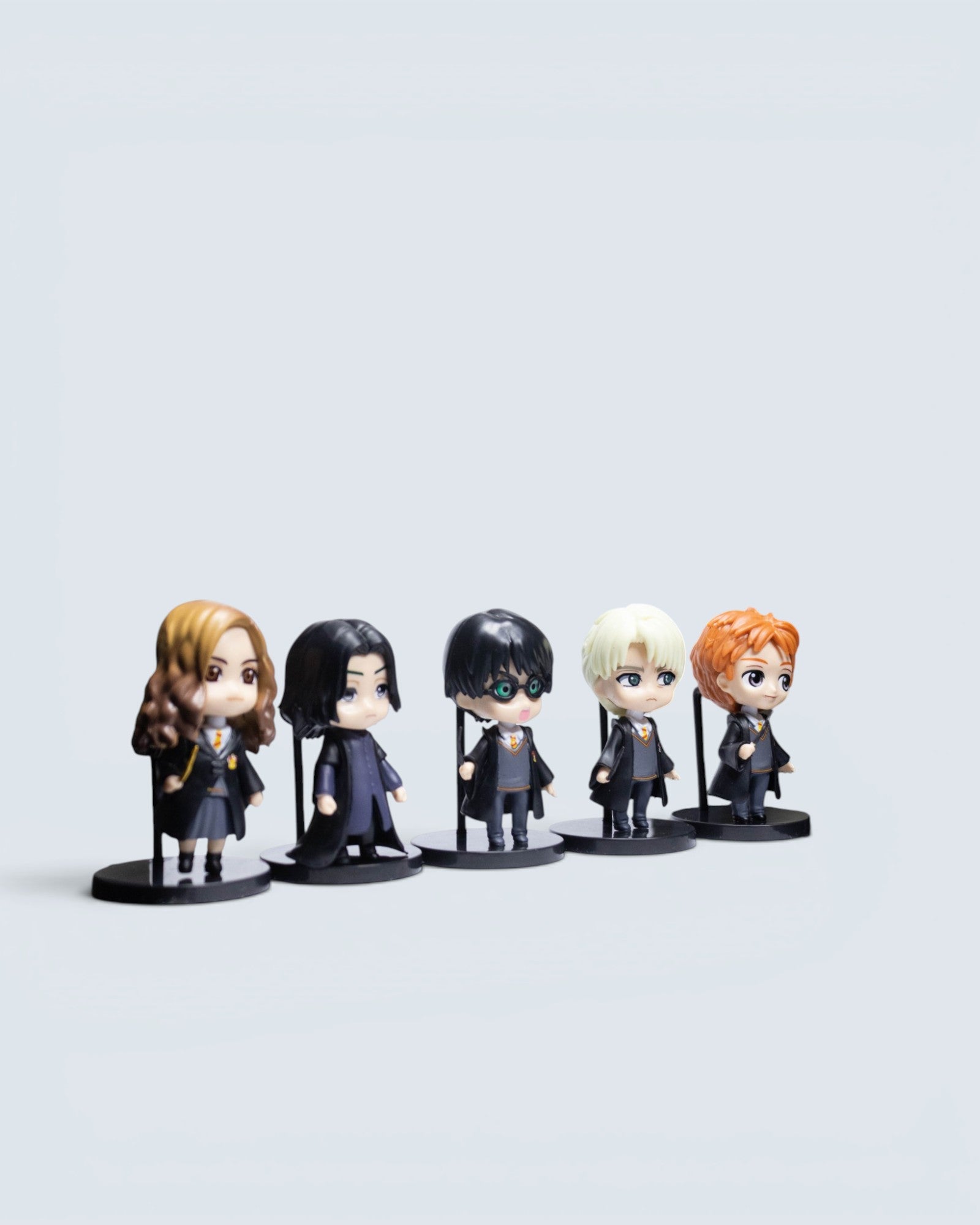 Harry Potter Wizarding World Mini Chibi Figure Set – 5-Piece Hogwarts Student & Professor Bundle