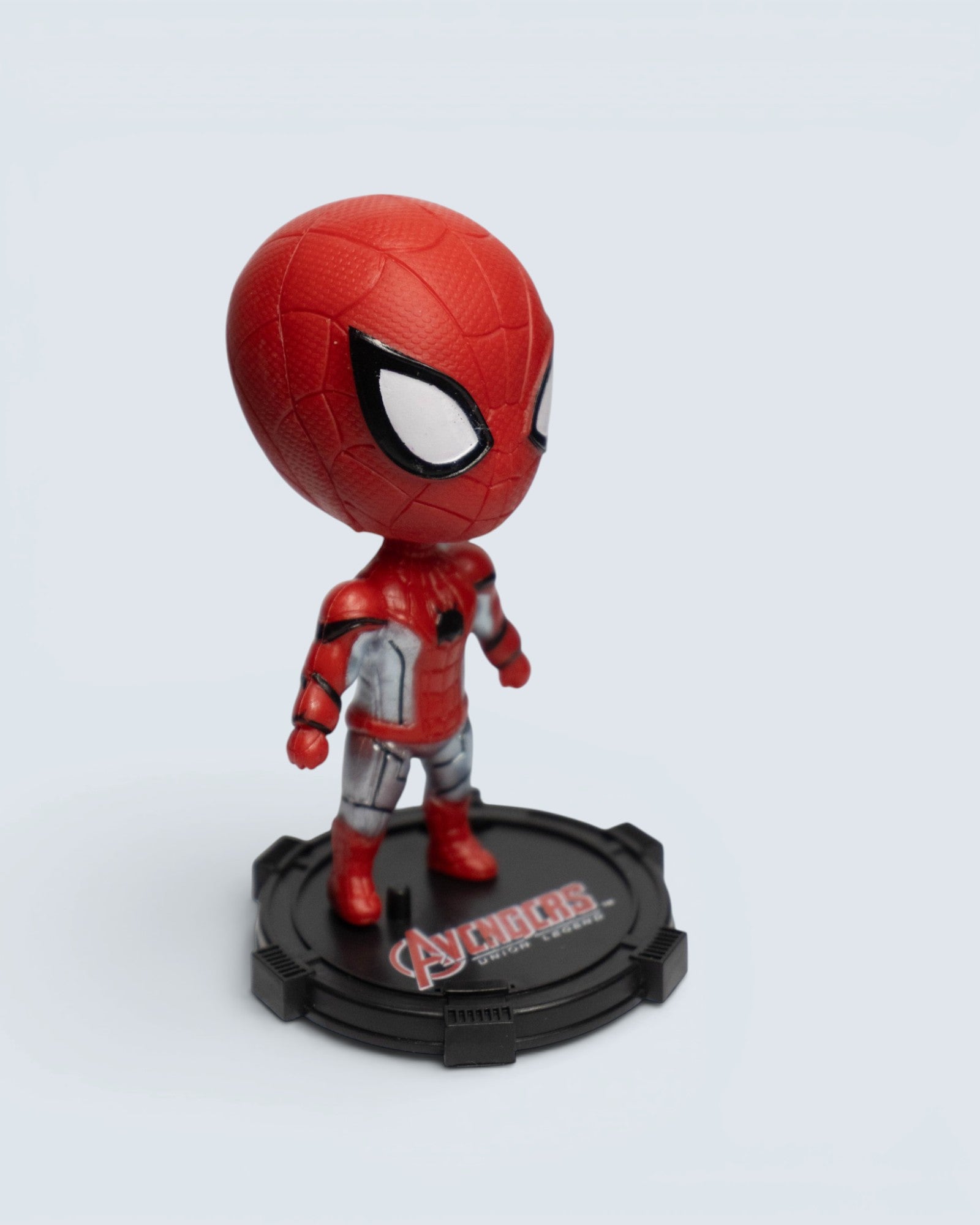 Marvel Avengers Spider-Man Iron Spider Suit Mini Chibi Figure