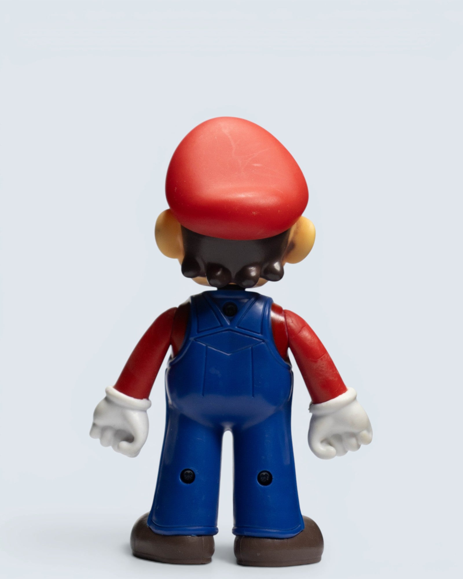 Mario Classic Outfit Mini Action Figure