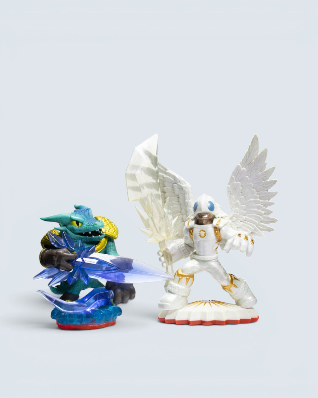 Skylanders Trap Team Trap Masters 2-Piece Bundle – Knight Light & Snap Shot