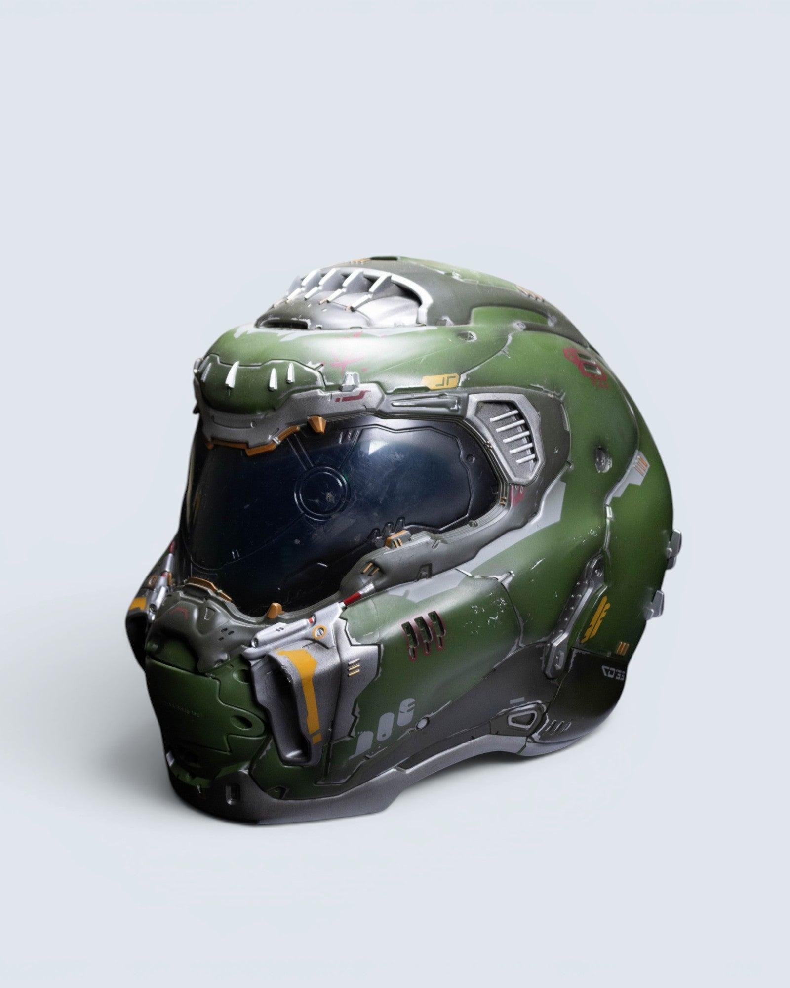 DOOM Eternal Doom Slayer Wearable Replica Helmet (Collector's Edition)