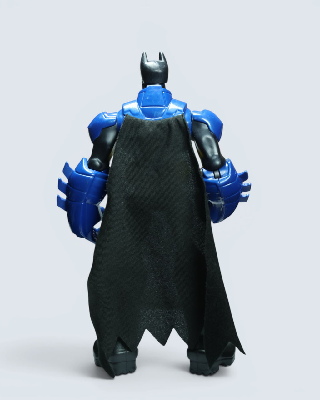 DC Comics Batman 11-Inch Action Figure (Blue & Black Armored Suit)