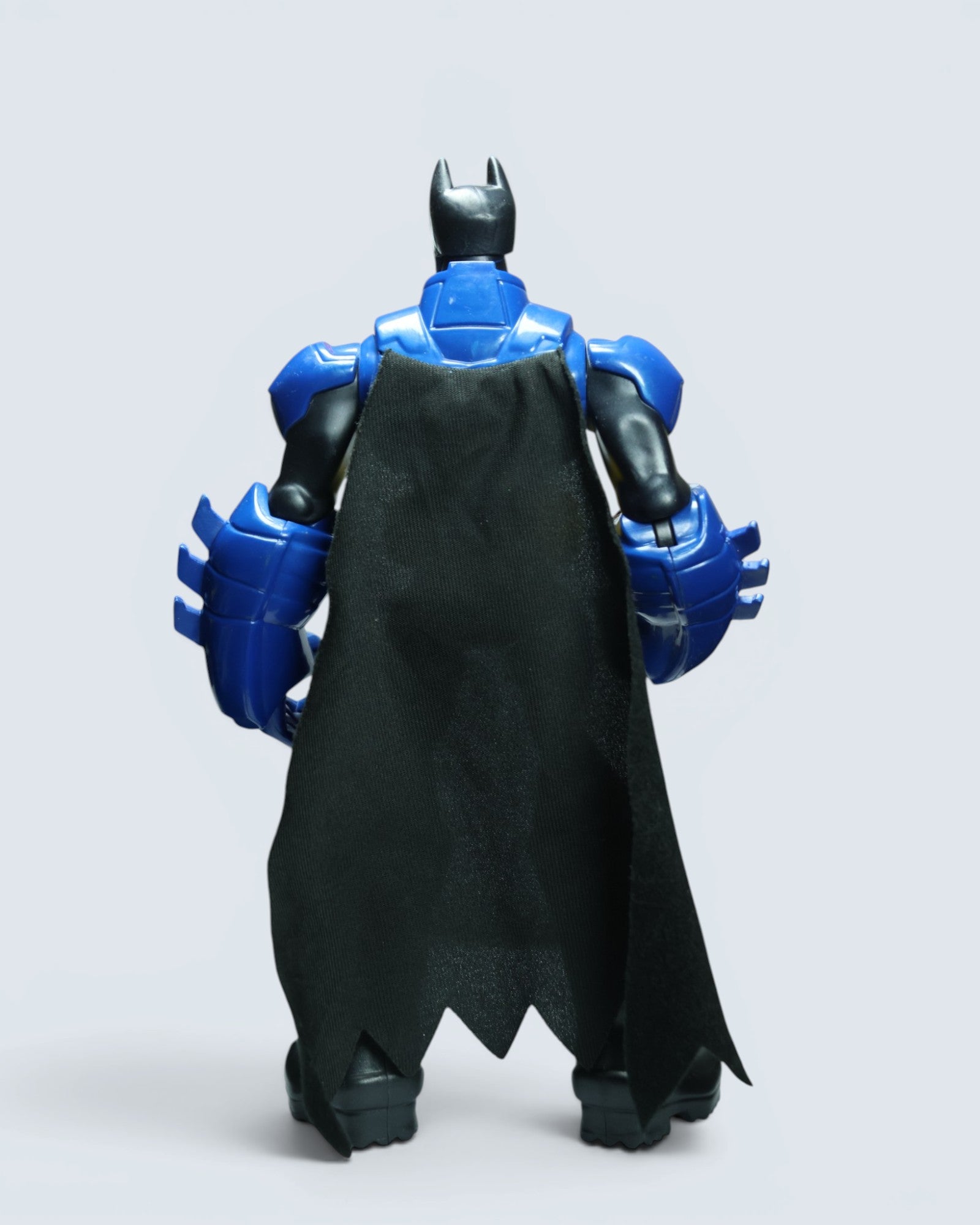 DC Comics Batman 11-Inch Action Figure (Blue & Black Armored Suit)