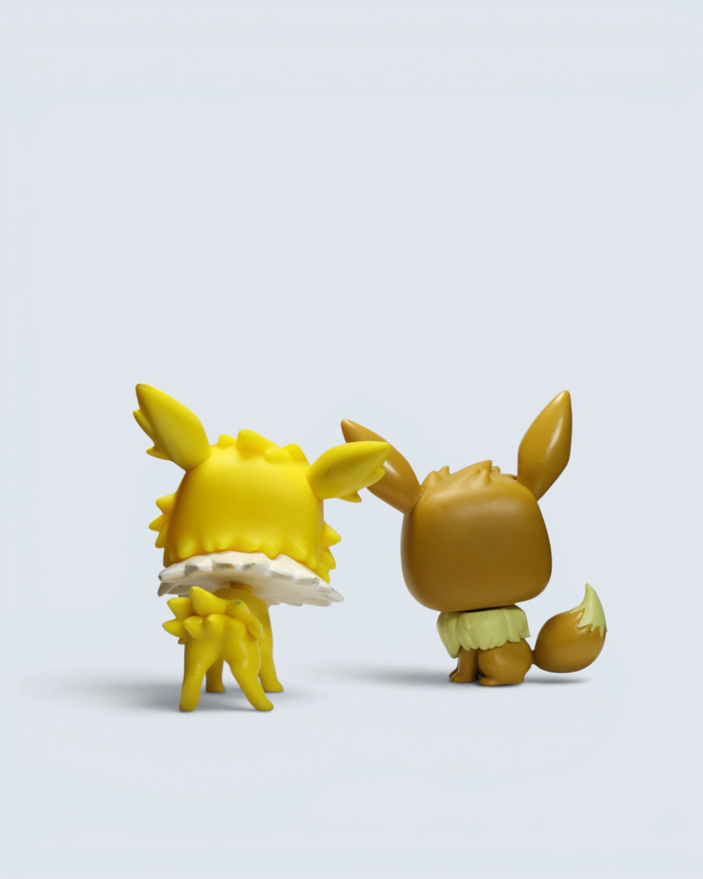 Pokémon Eevee and Jolteon Funko Pop - Set