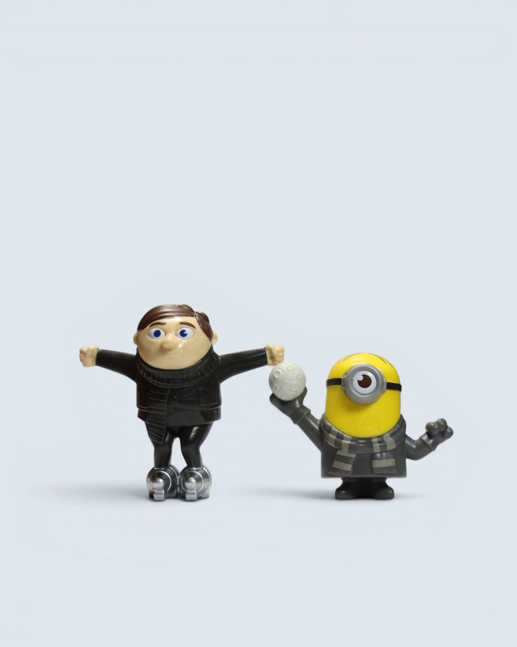 Despicable Me Young Gru and Minion Figure Set