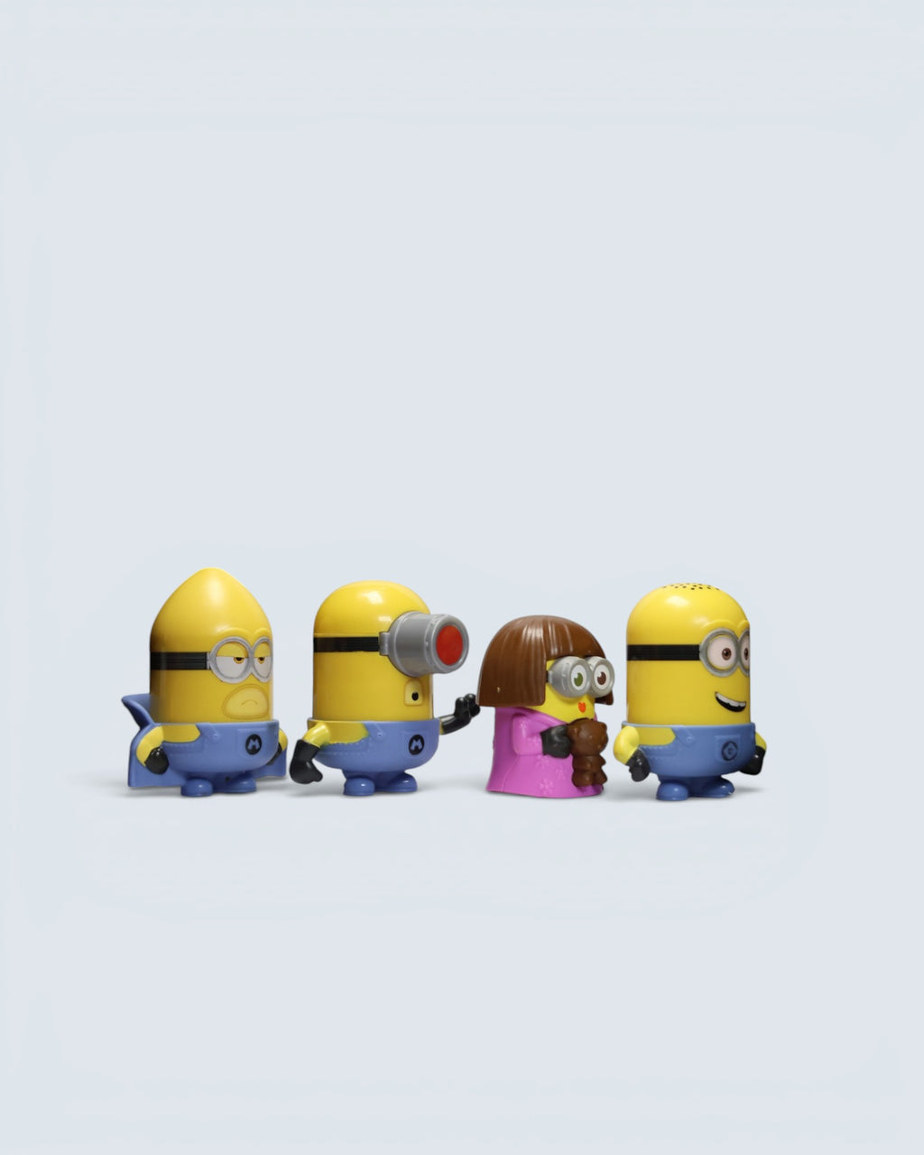 Despicable Me Minions Figure Set (4-Piece Bundle)