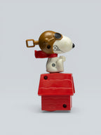 Peanuts Snoopy - Flying Ace on Red Doghouse Figure