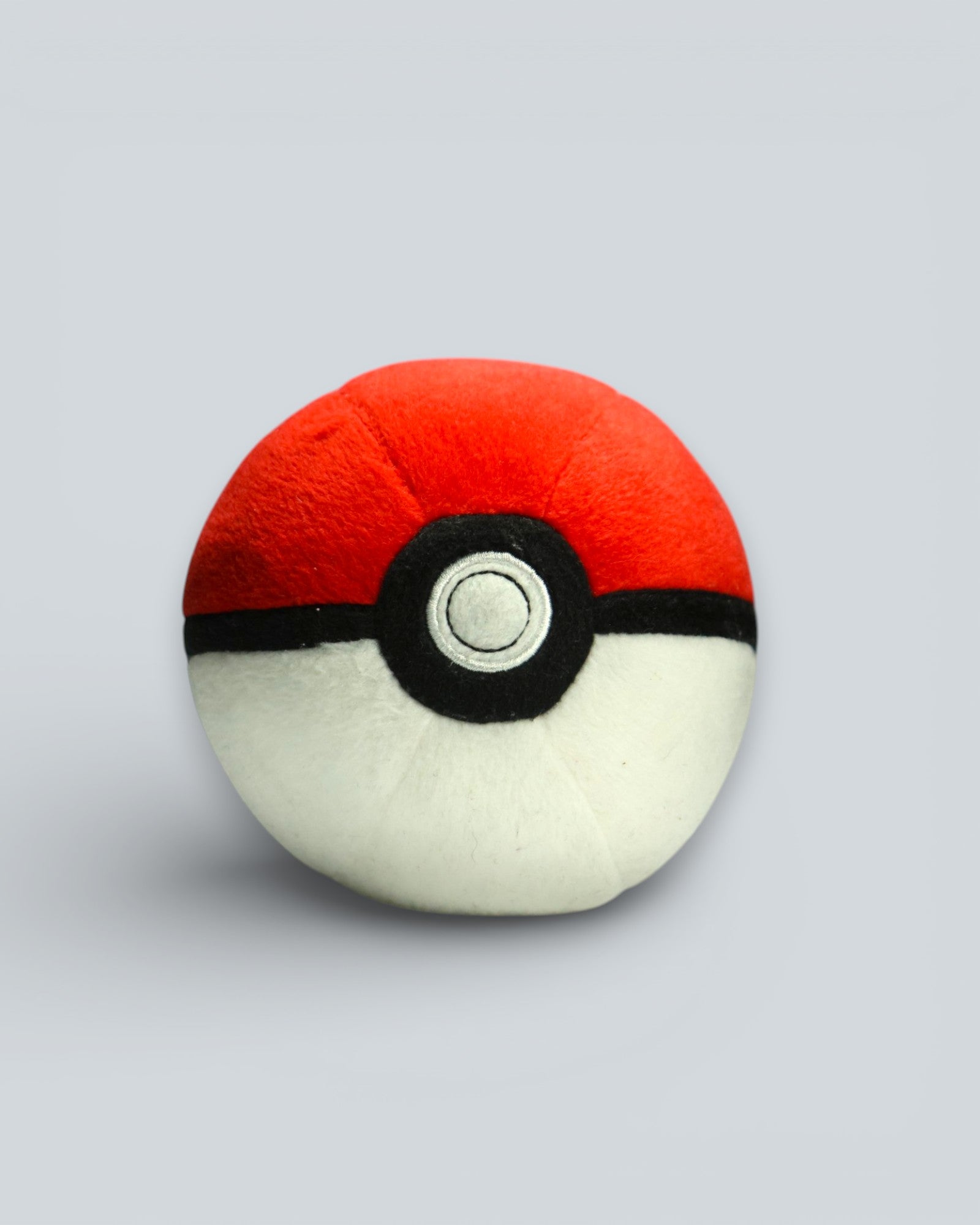 Pokémon: Poké Ball – Official Premium Plush