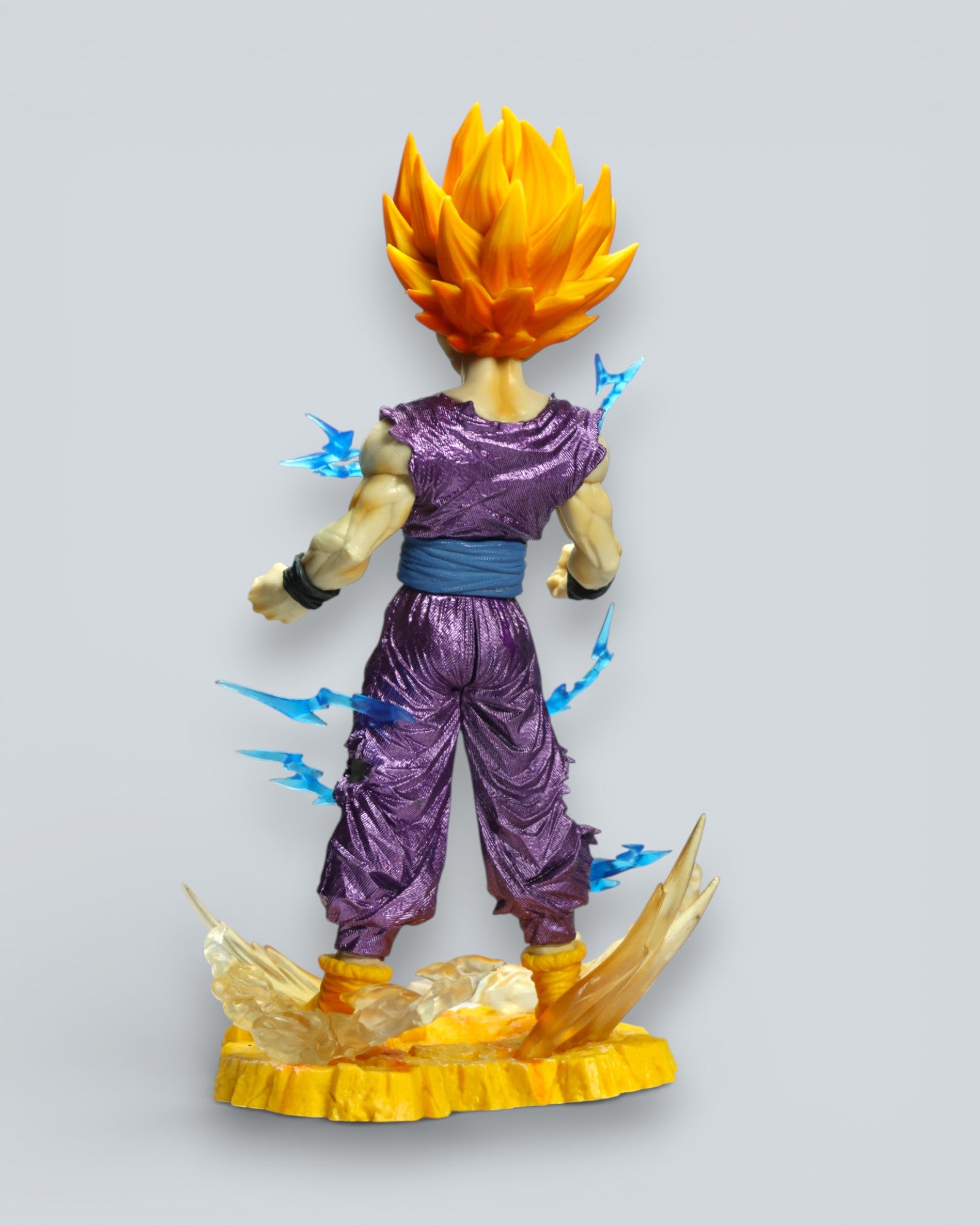 Dragon Ball Z: Super Saiyan 2 Gohan (Cell Games Saga) – Authentic Battle-Damaged Figure