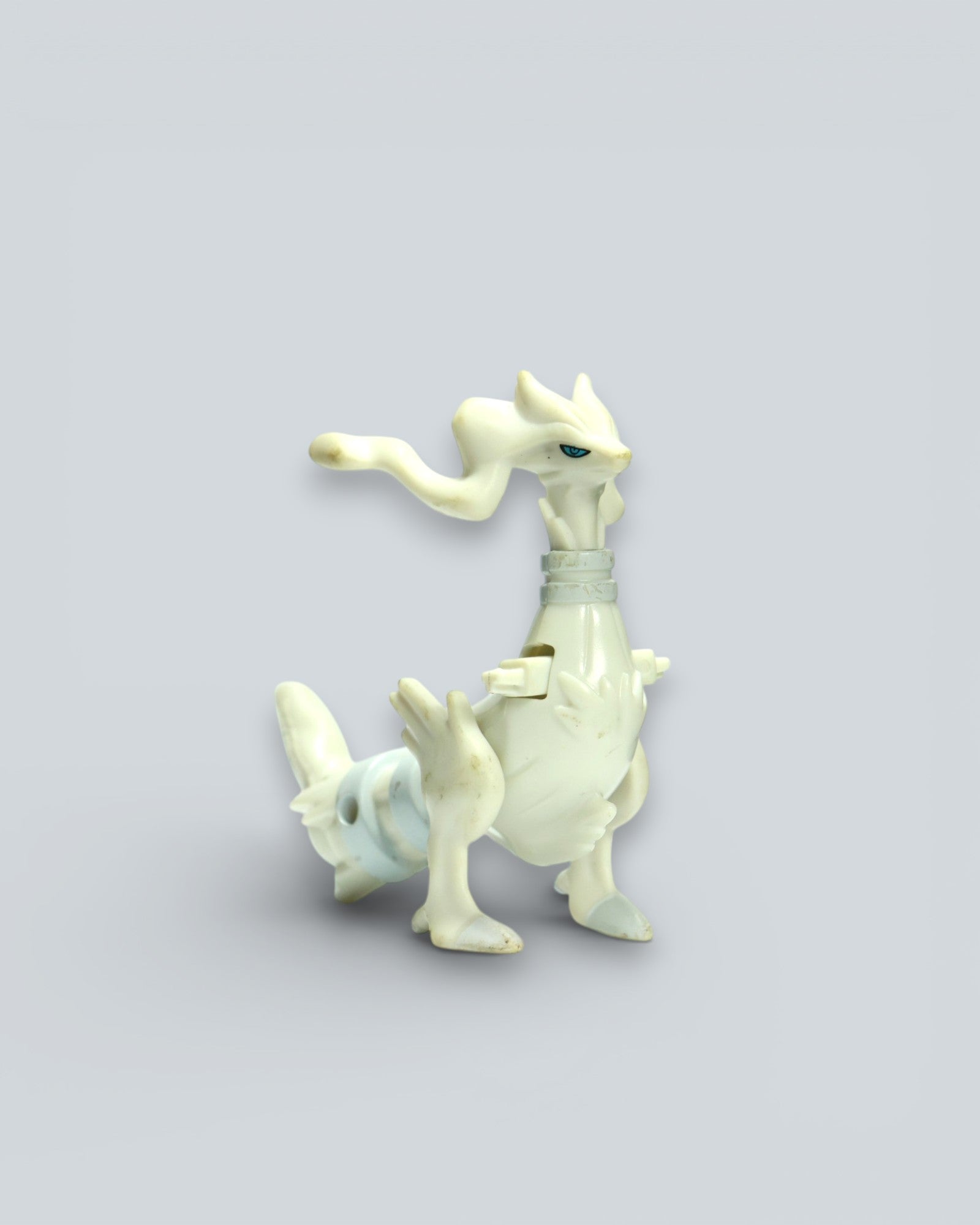 Pokémon: Reshiram – Legendary Vast White Figure