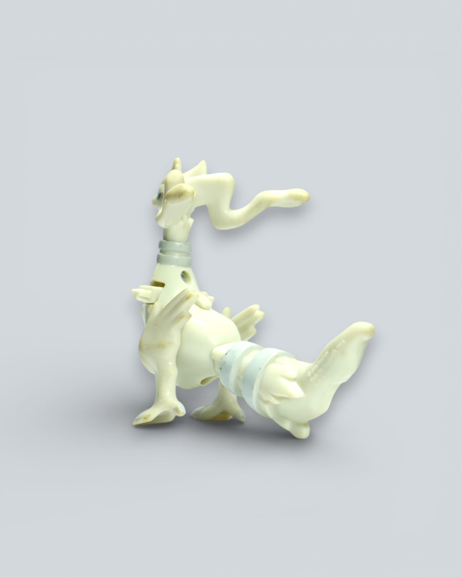 Pokémon: Reshiram – Legendary Vast White Figure