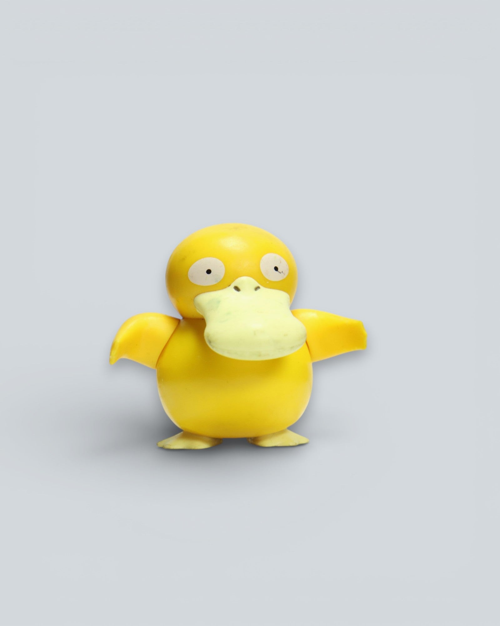 Pokémon: Psyduck – Water-Type Classic Figure
