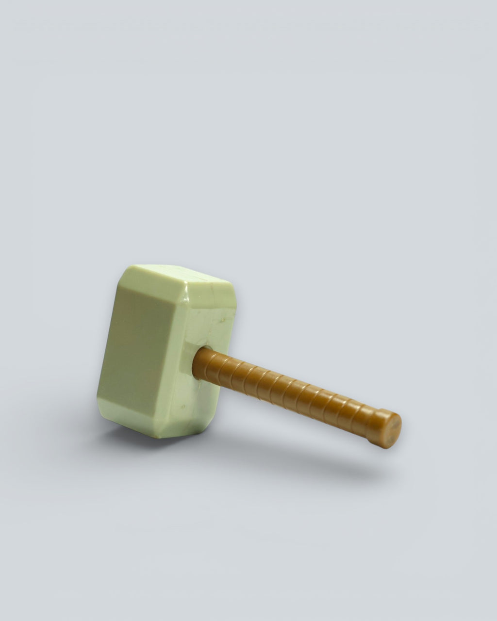 Marvel: Mjolnir (Thor’s Hammer) – Miniature Prop Replica