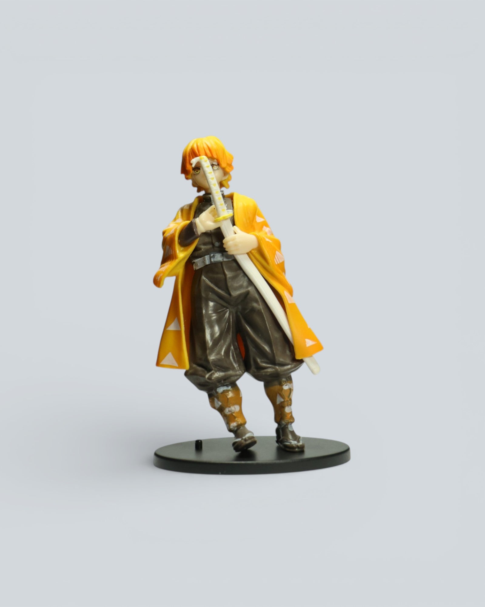 Demon Slayer: Zenitsu Agatsuma – Slayer Corps Figure