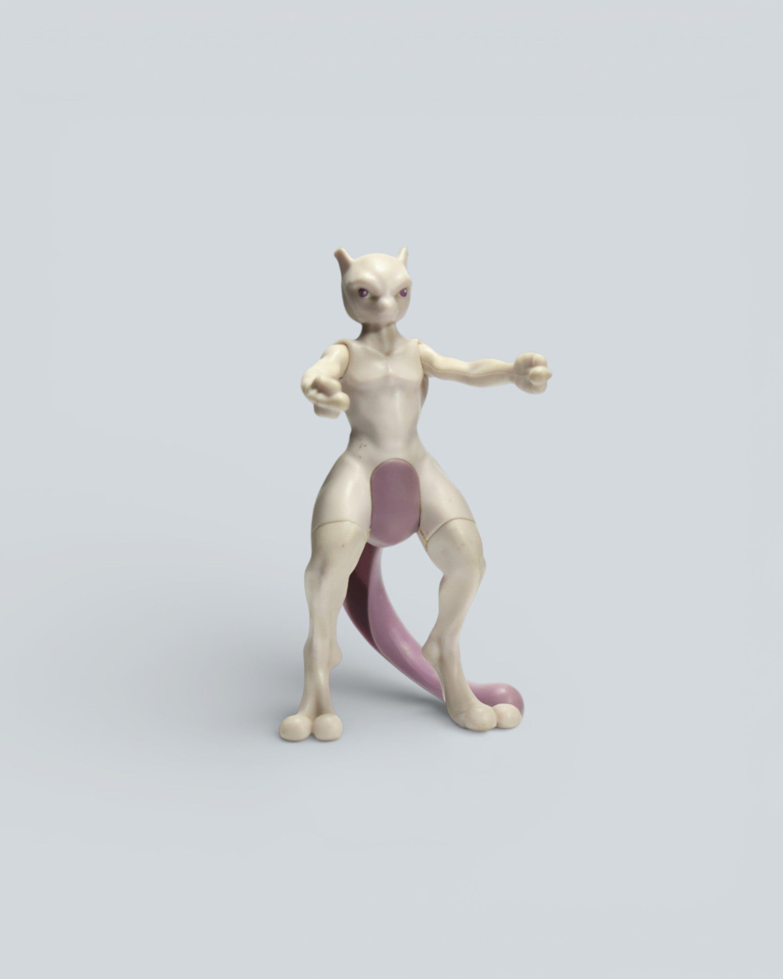 Pokémon: Mewtwo – Legendary Figure
