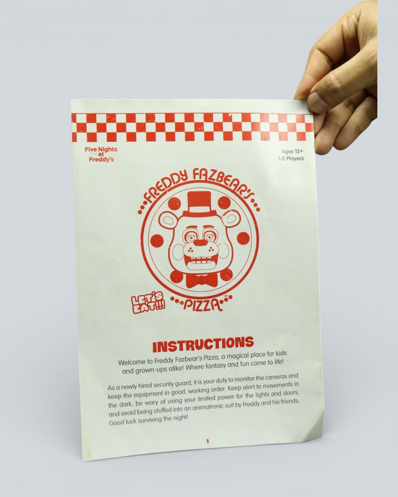 Five Nights at Freddy's: Survive 'Til 6AM – Authentic Funko Board Game