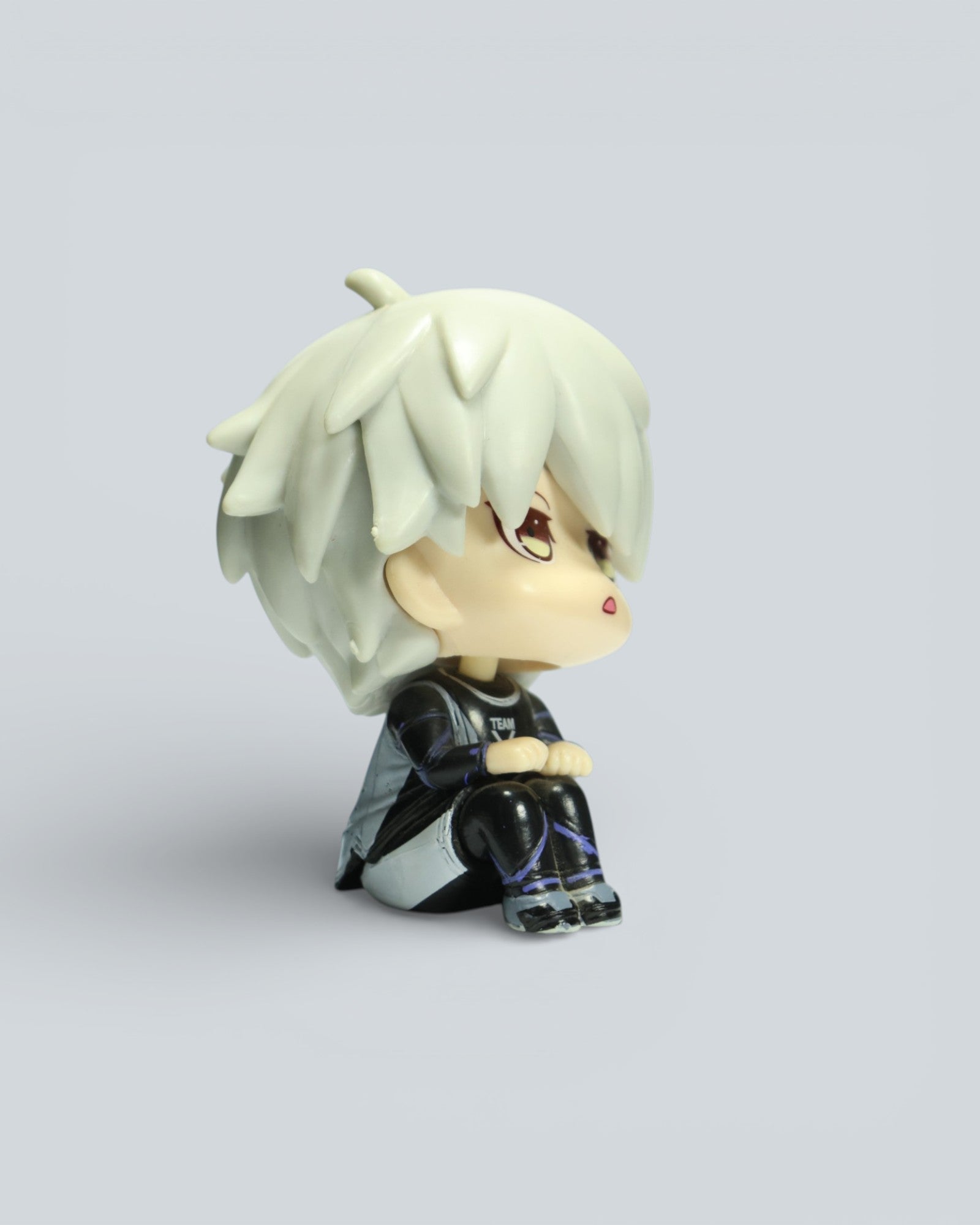 Blue Lock: Seishiro Nagi – Chibi "Team V" Figurine