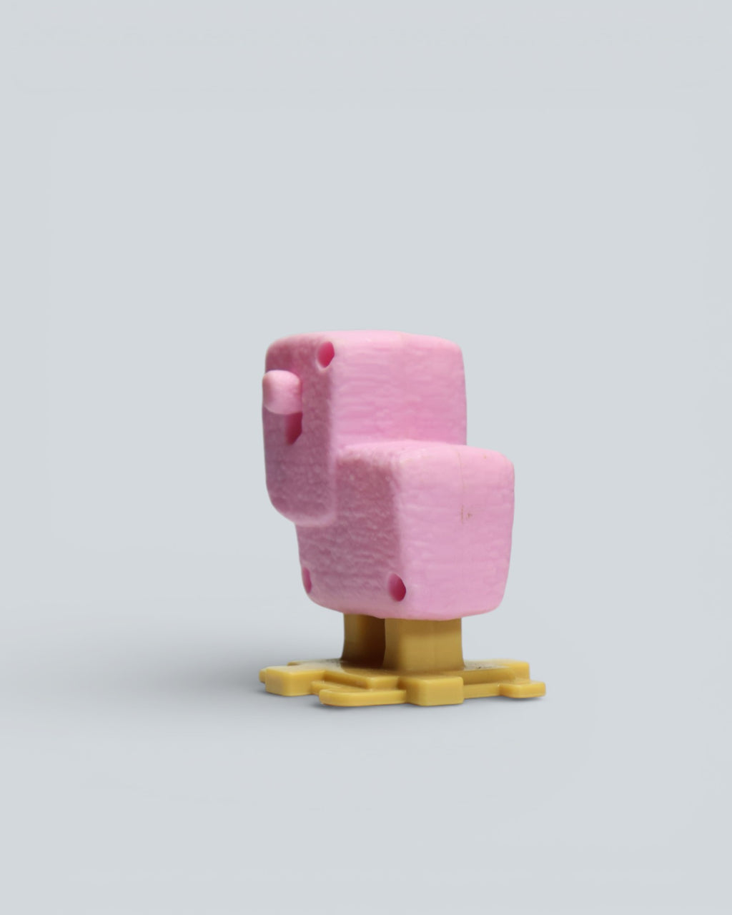 Minecraft: Pink Sheep – Figure