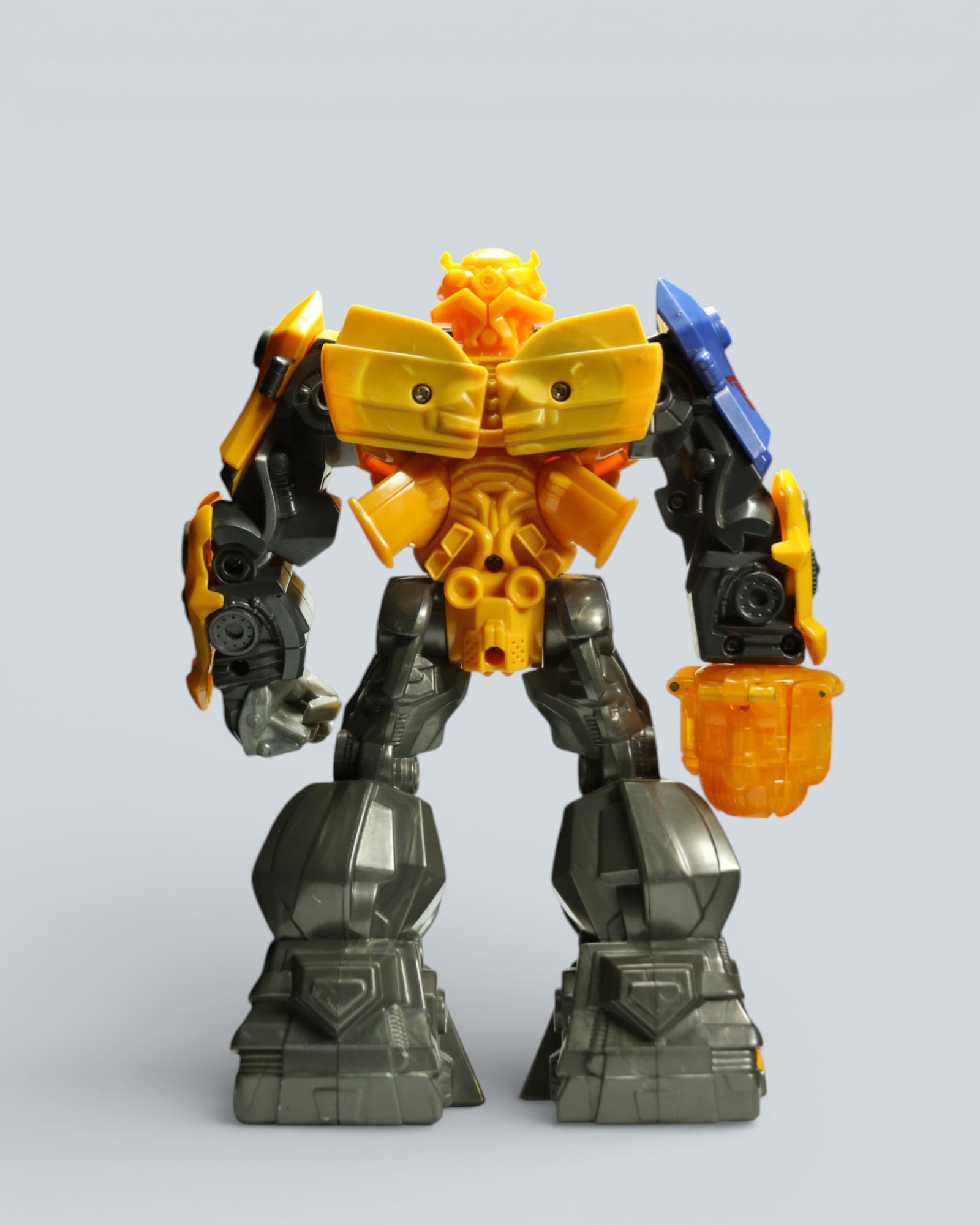 Transformers: Bumblebee – Titan Series Action Figure - 10 inch