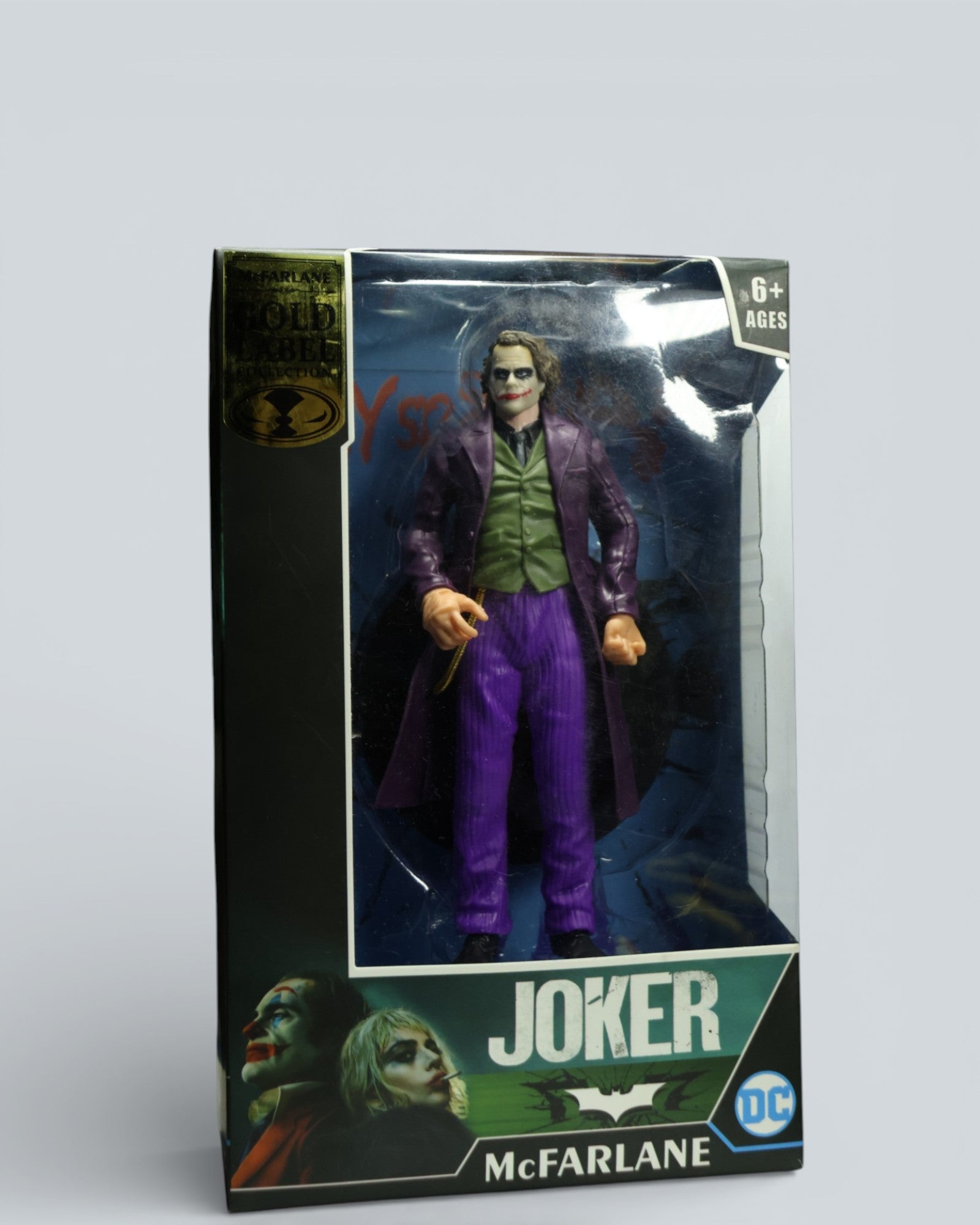 DC Comics: The Joker (The Dark Knight) - 7 inch Action Figure - Pistol