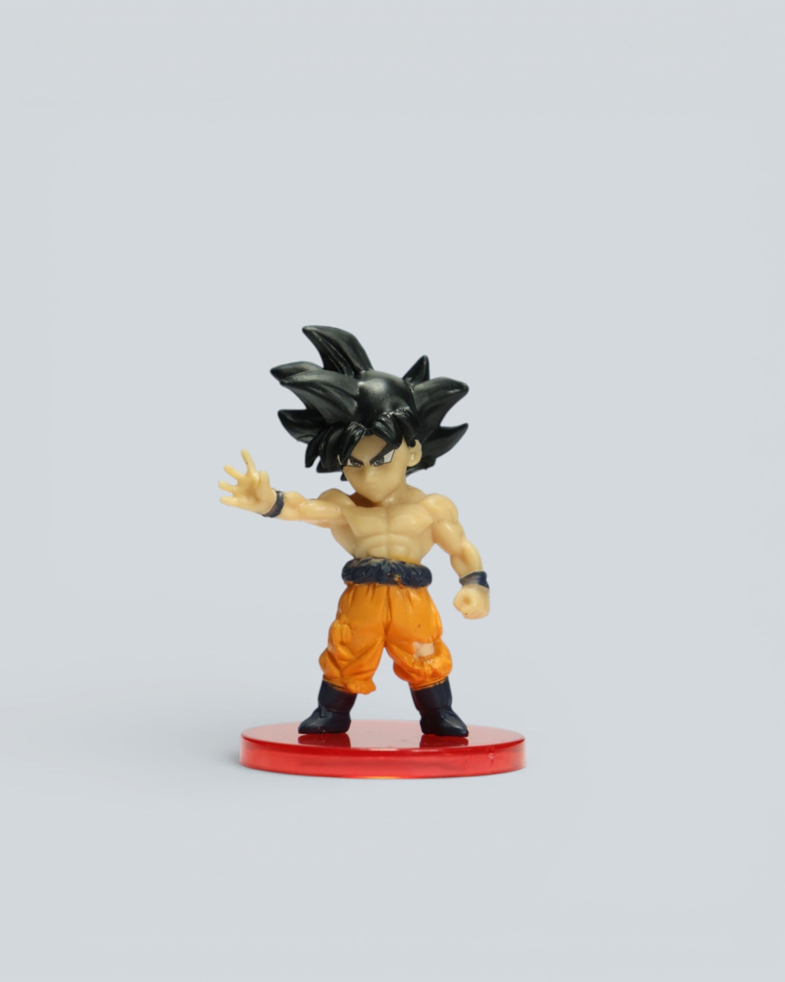 Dragon Ball Z: Goku (Base Form) - Mini Figure