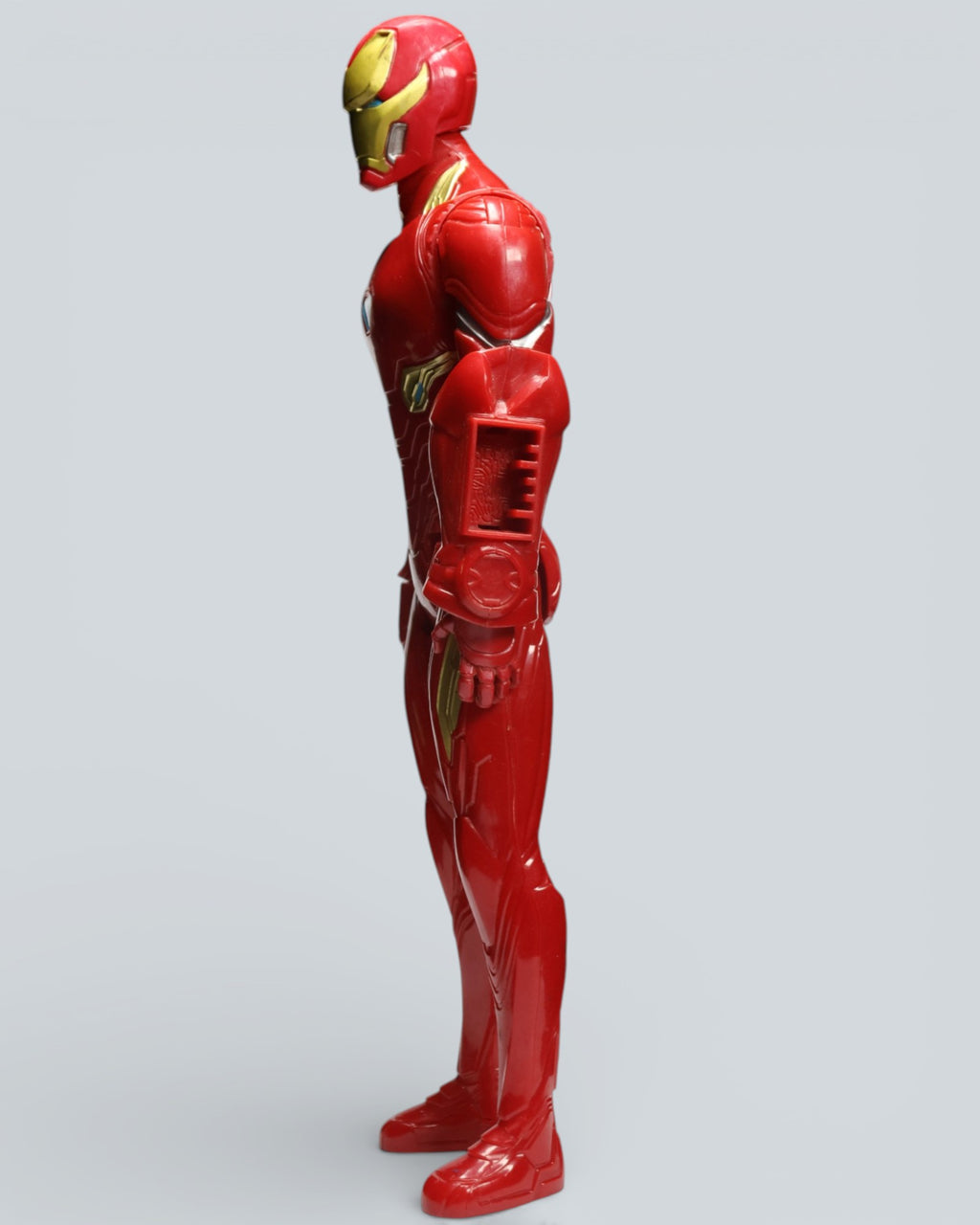 Marvel Avengers: Titan Hero Series Iron Man - 11-inch Figure