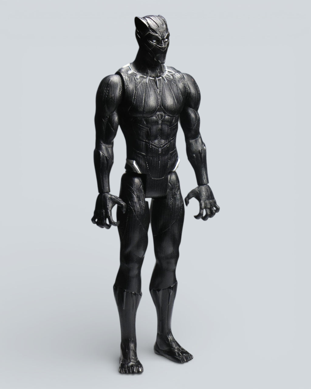 Marvel Avengers: Titan Hero Series Black Panther 11-inch Figure