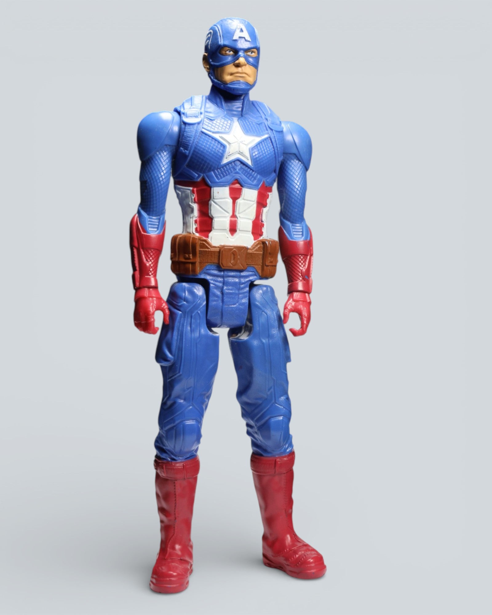 Marvel Avengers: Titan Hero Series Captain America 11.5-inch Figure