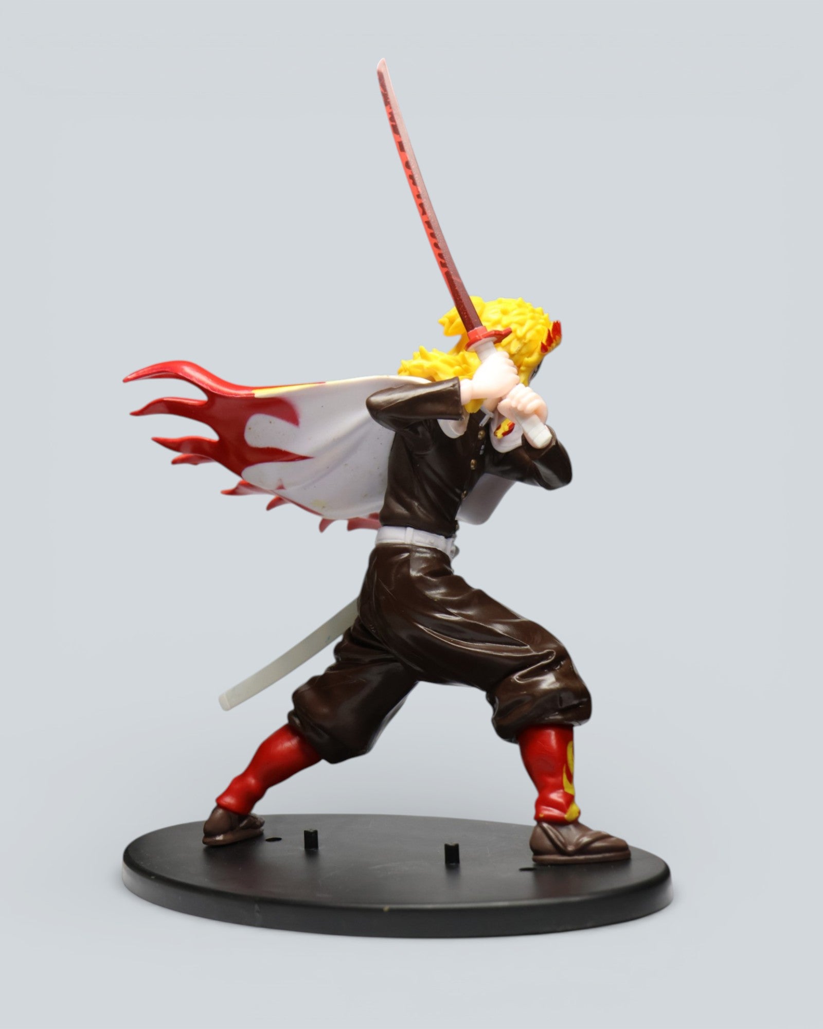 Demon Slayer: Kyojuro Rengoku — The Flame Hashira 7 inch Figure