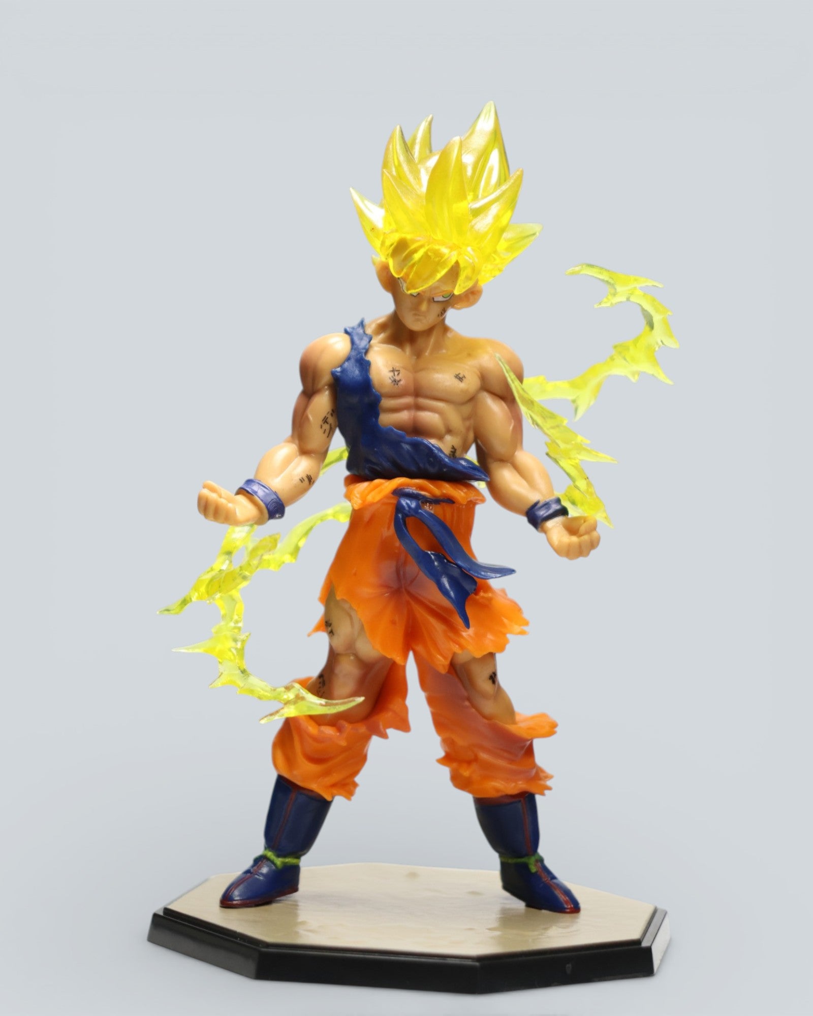Dragon Ball Z Super Saiyan Goku Action Figure – Battle Damaged Edition with Energy Aura