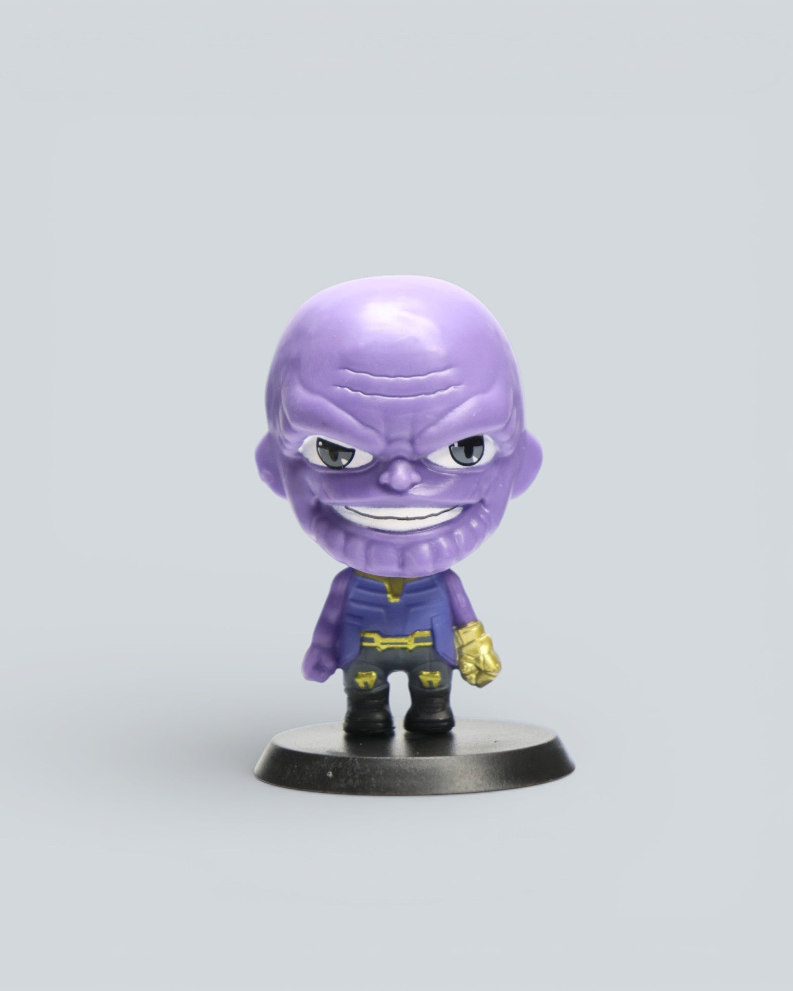 Marvel Thanos (Infinity Gauntlet) Miniature Figure – Official Avengers Villain Collectible