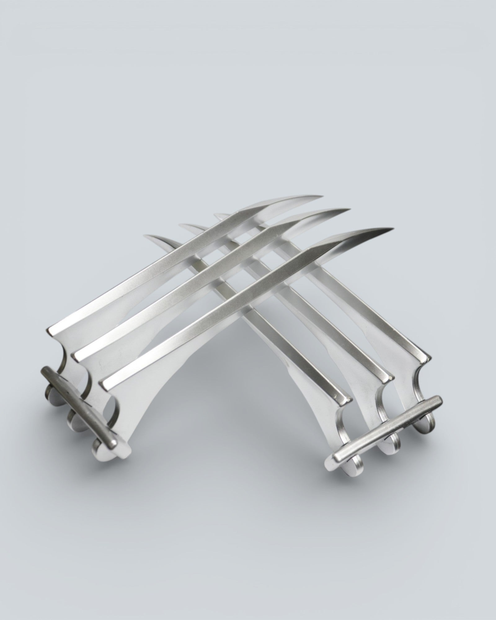 Marvel: The Wolverine Adamantium Claws - Prop Replica